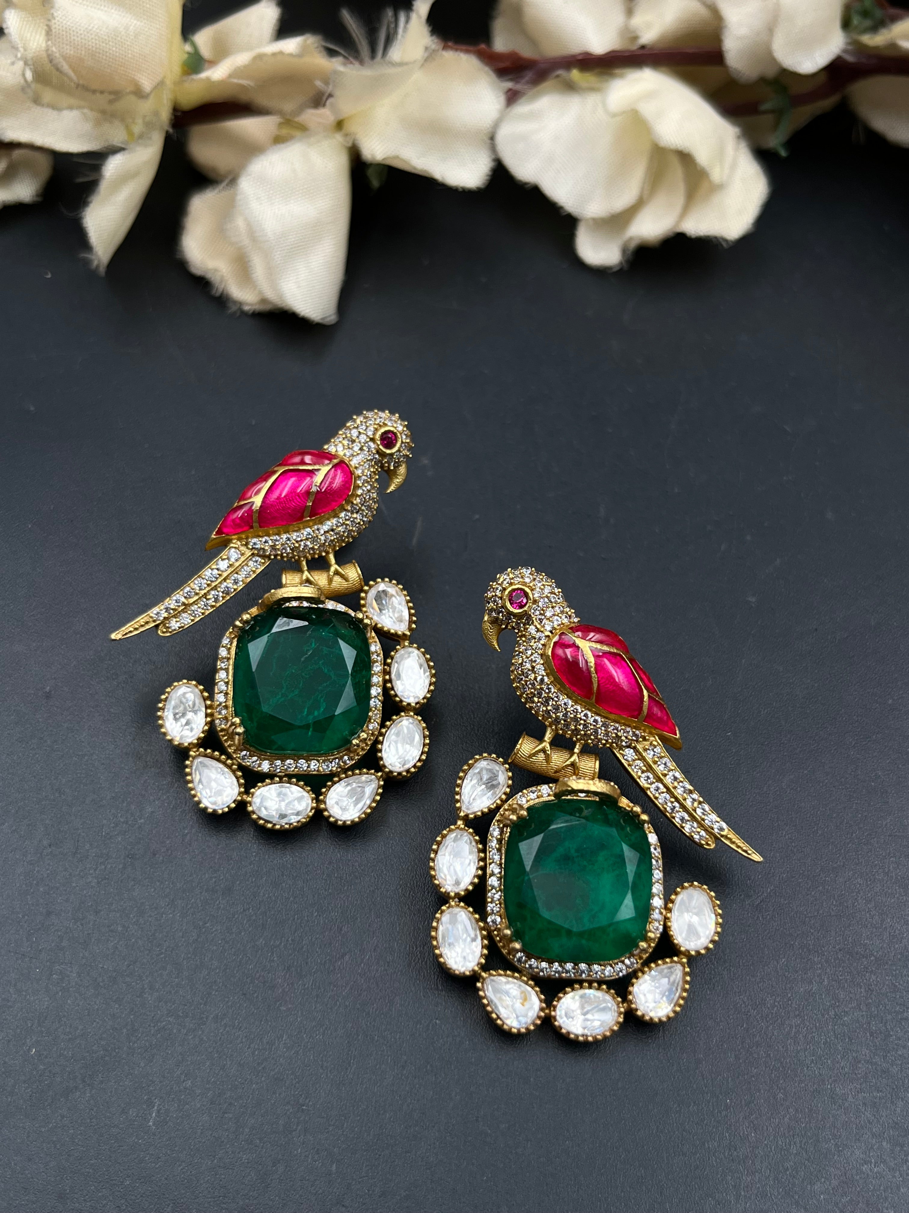 DIPIKA EARRING