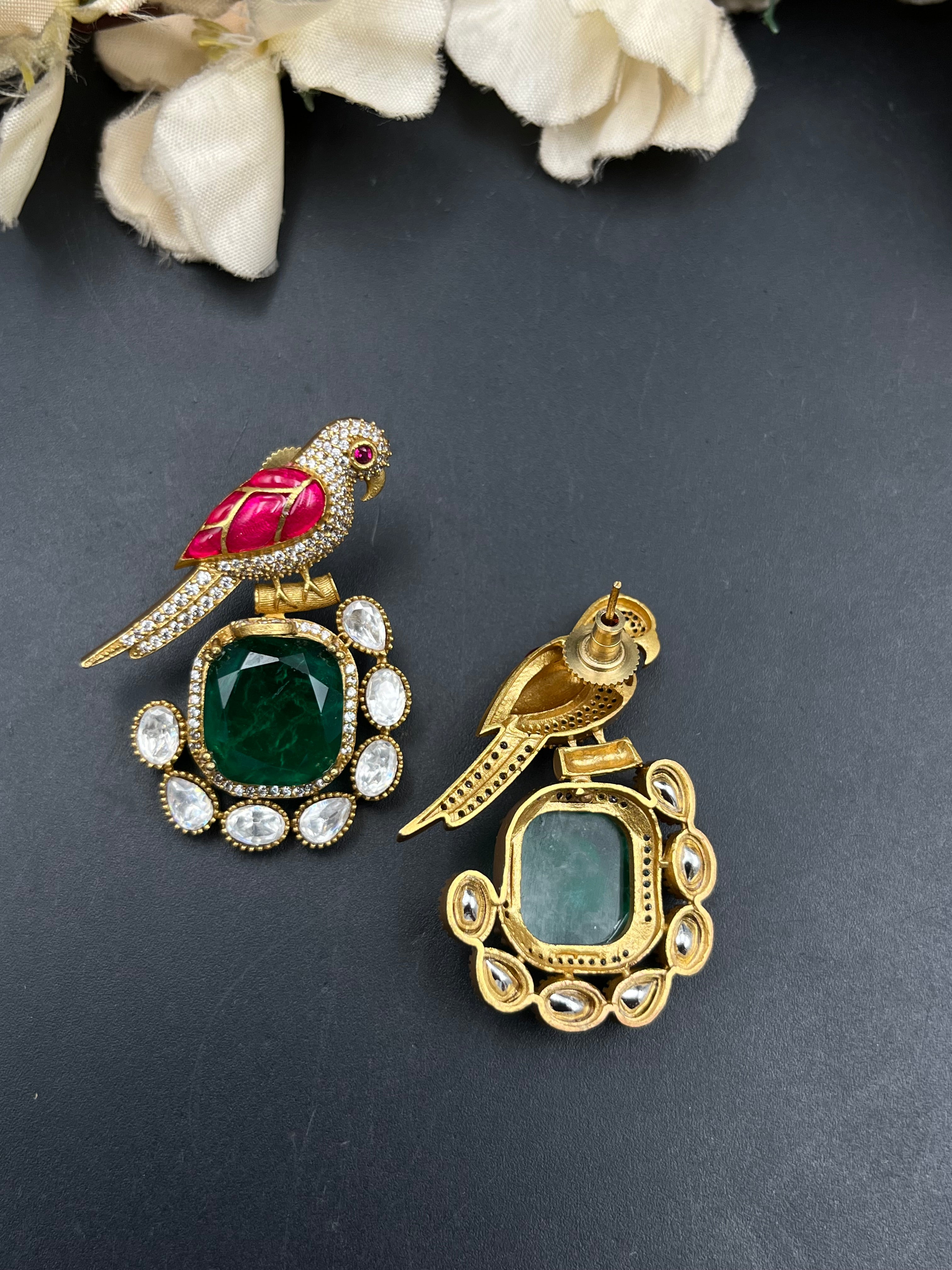 DIPIKA EARRING