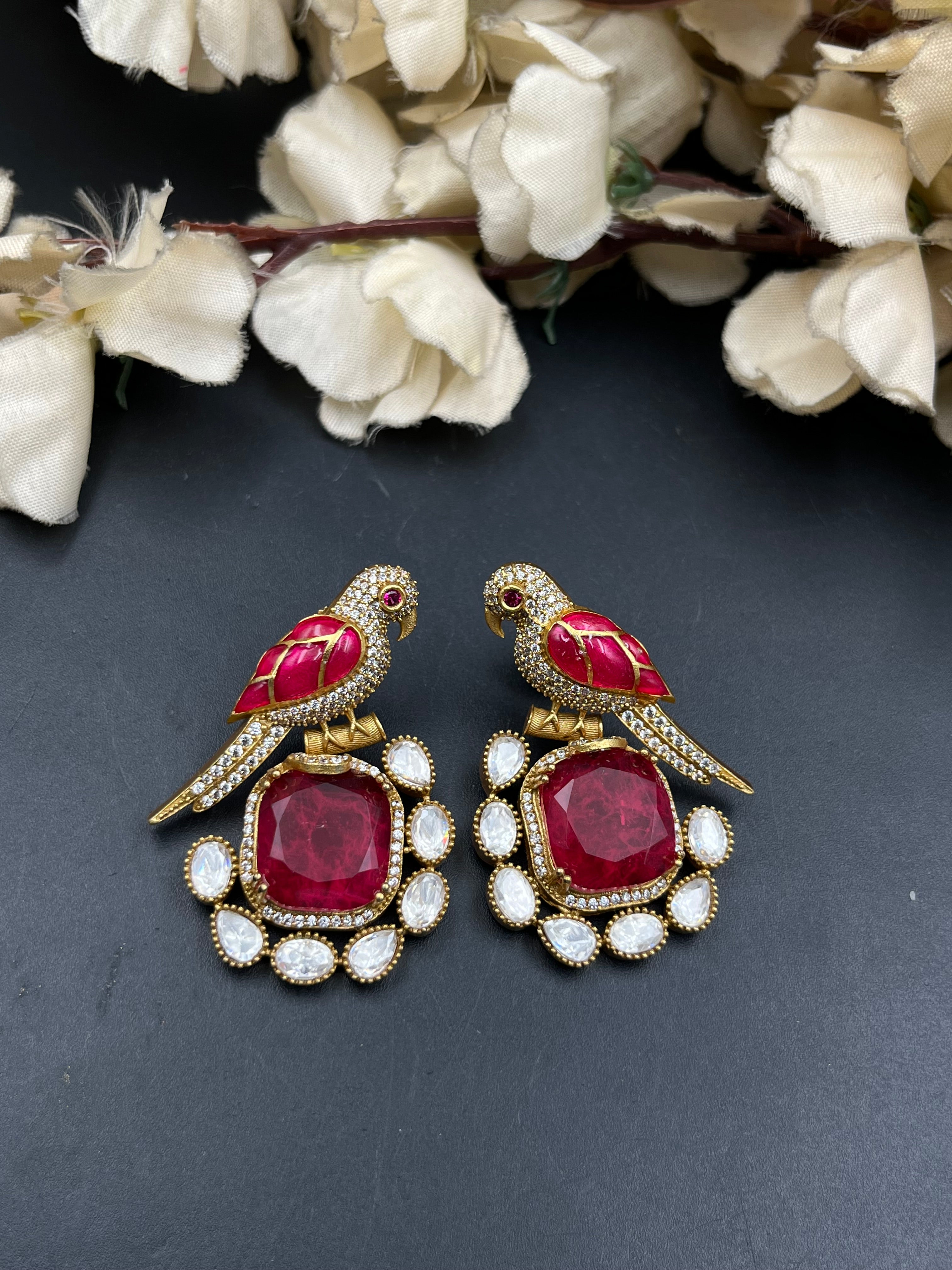 DIPIKA EARRING