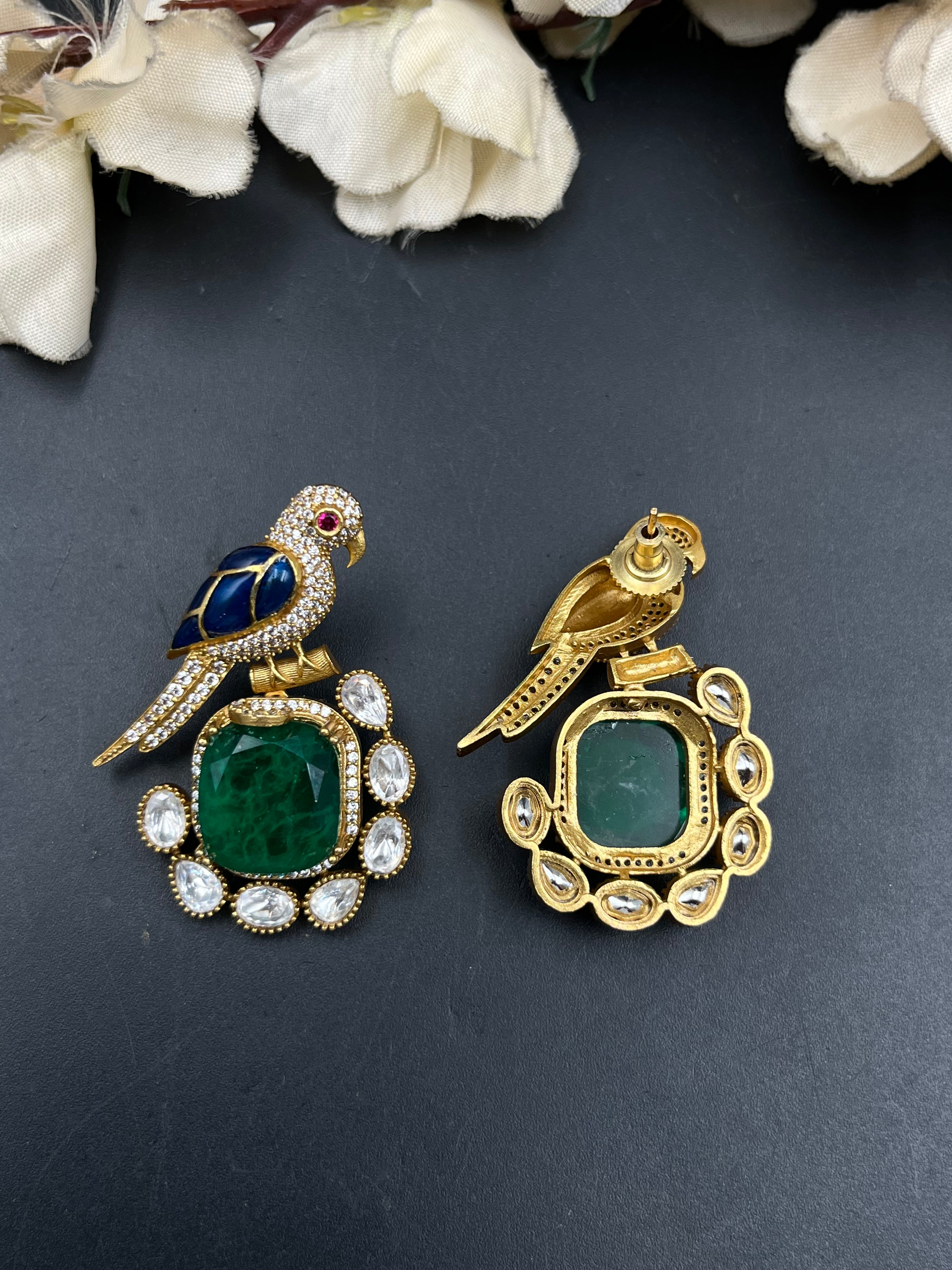 DIPIKA EARRING