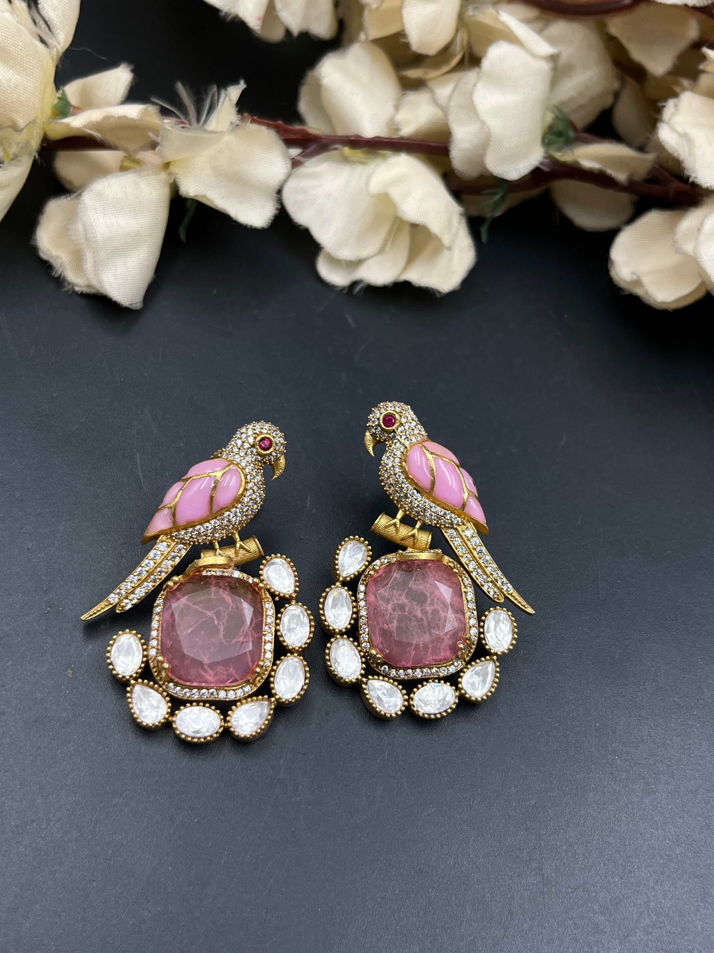 DIPIKA EARRING