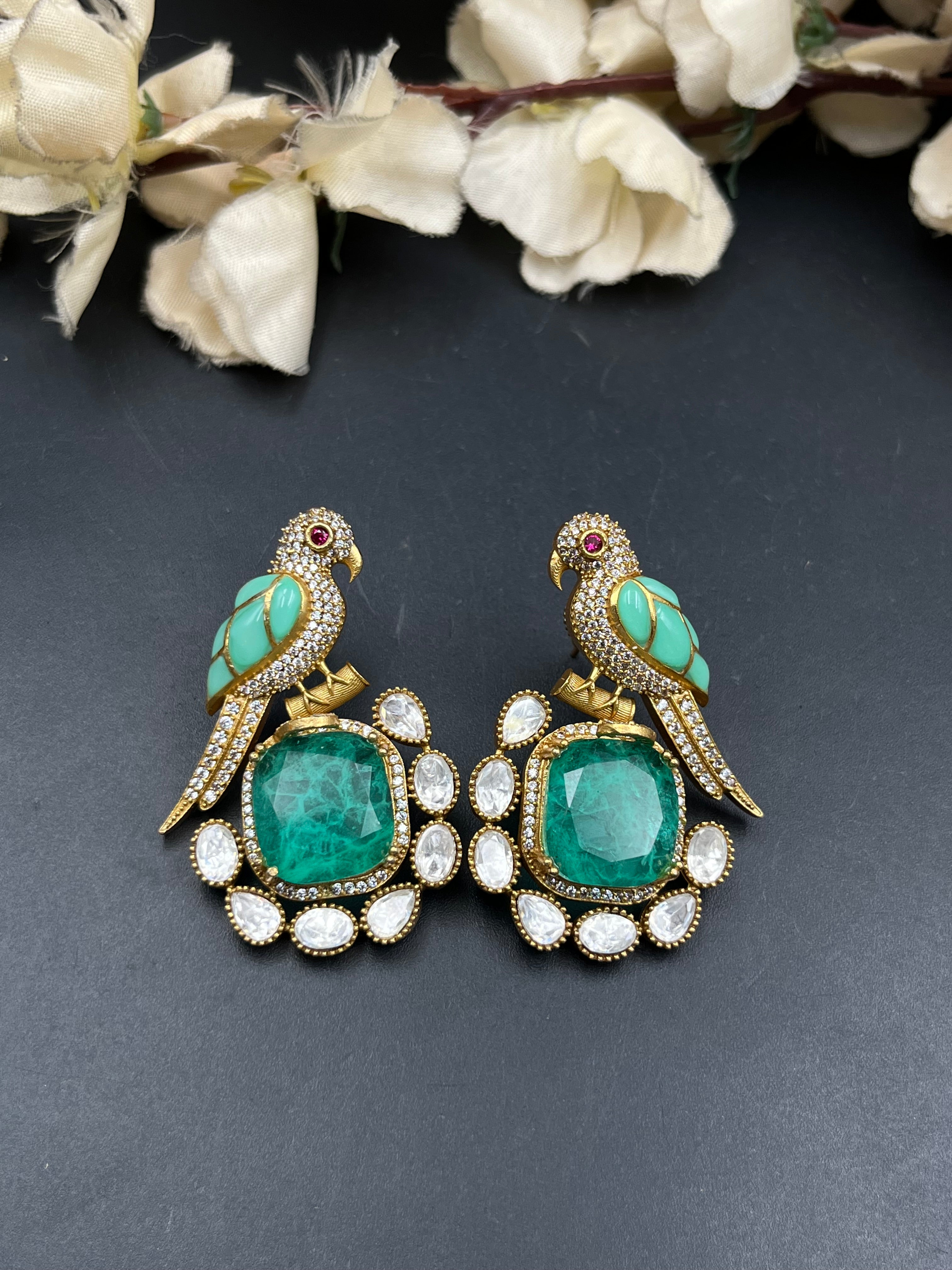 DIPIKA EARRING