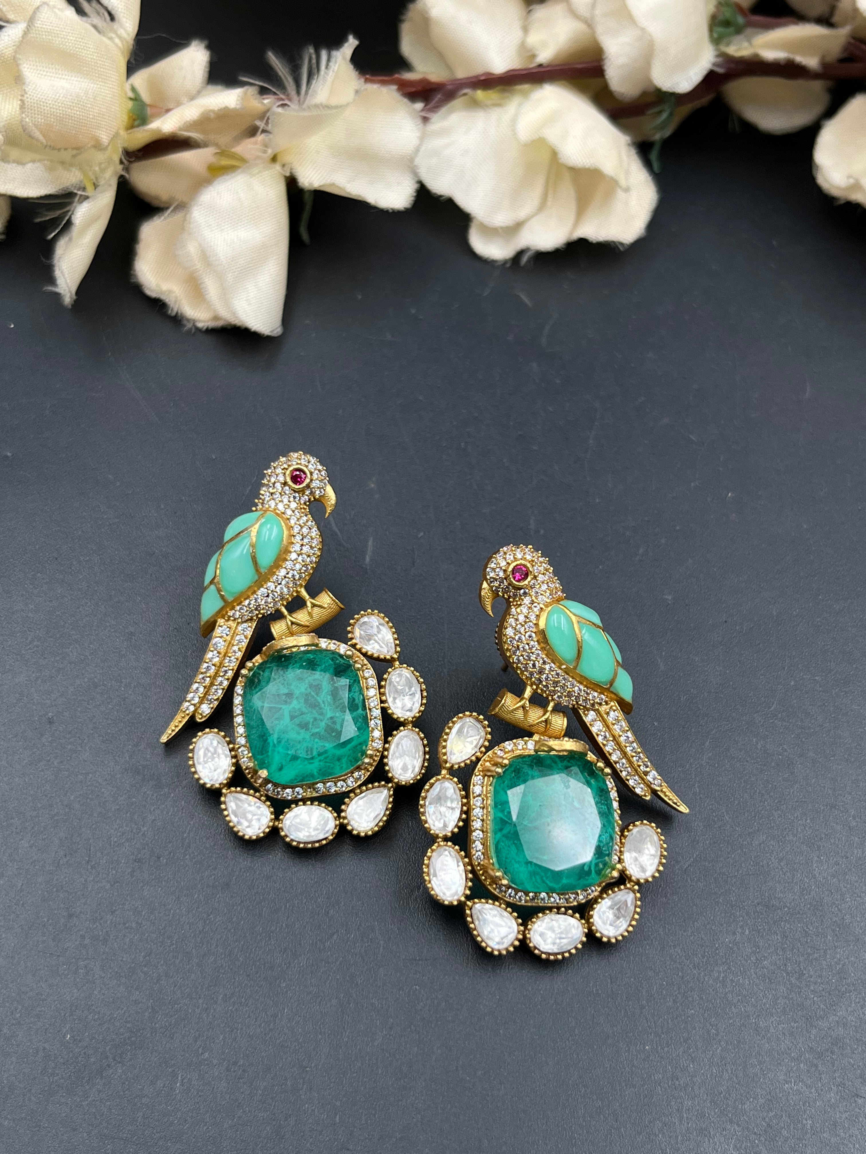 DIPIKA EARRING