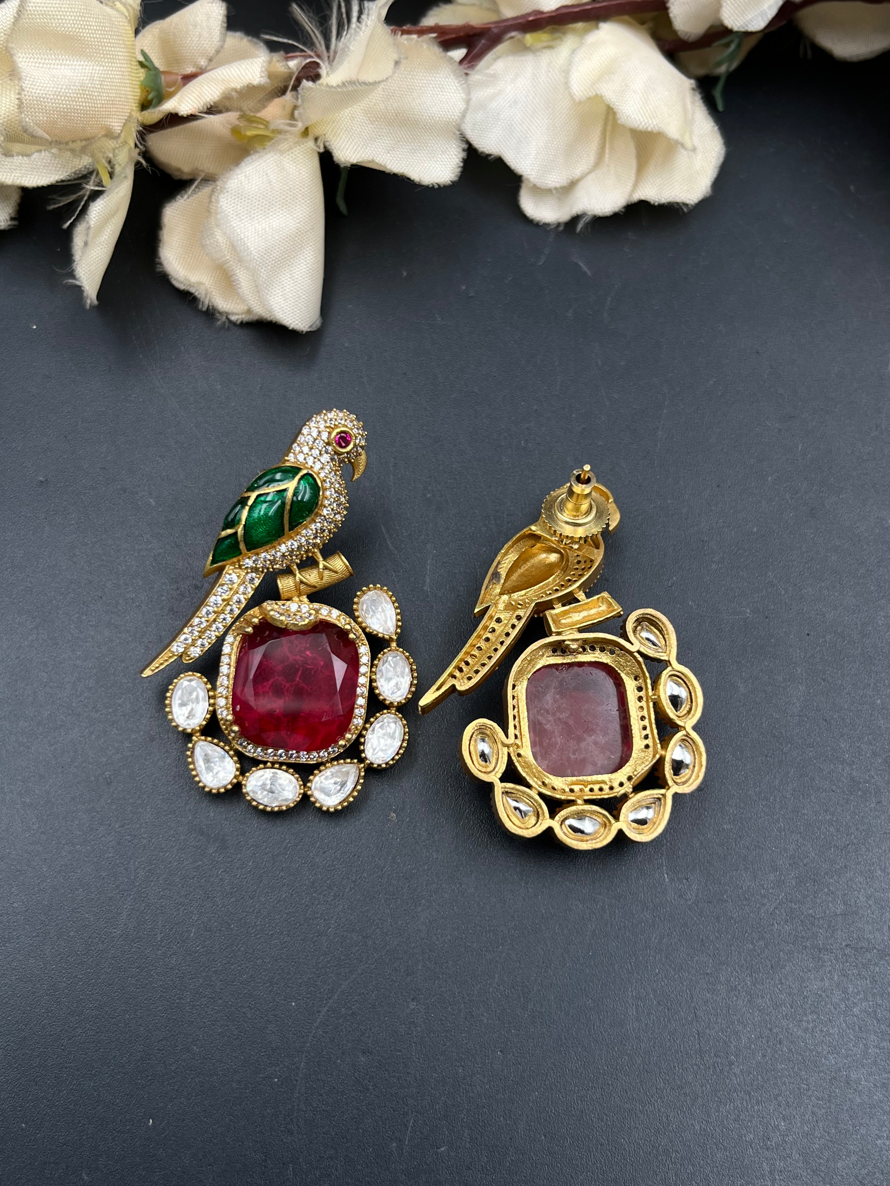 DIPIKA EARRING