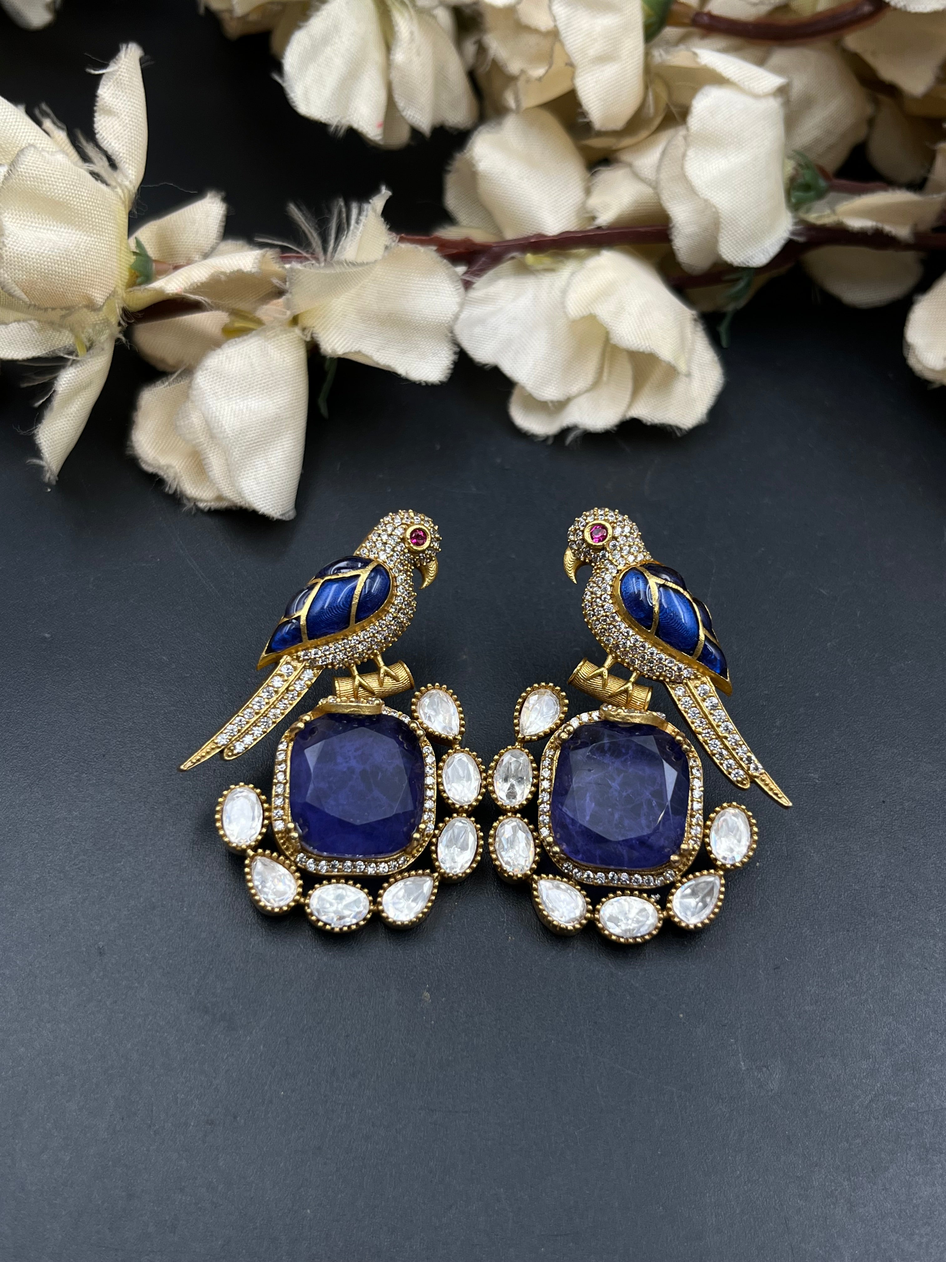 DIPIKA EARRING