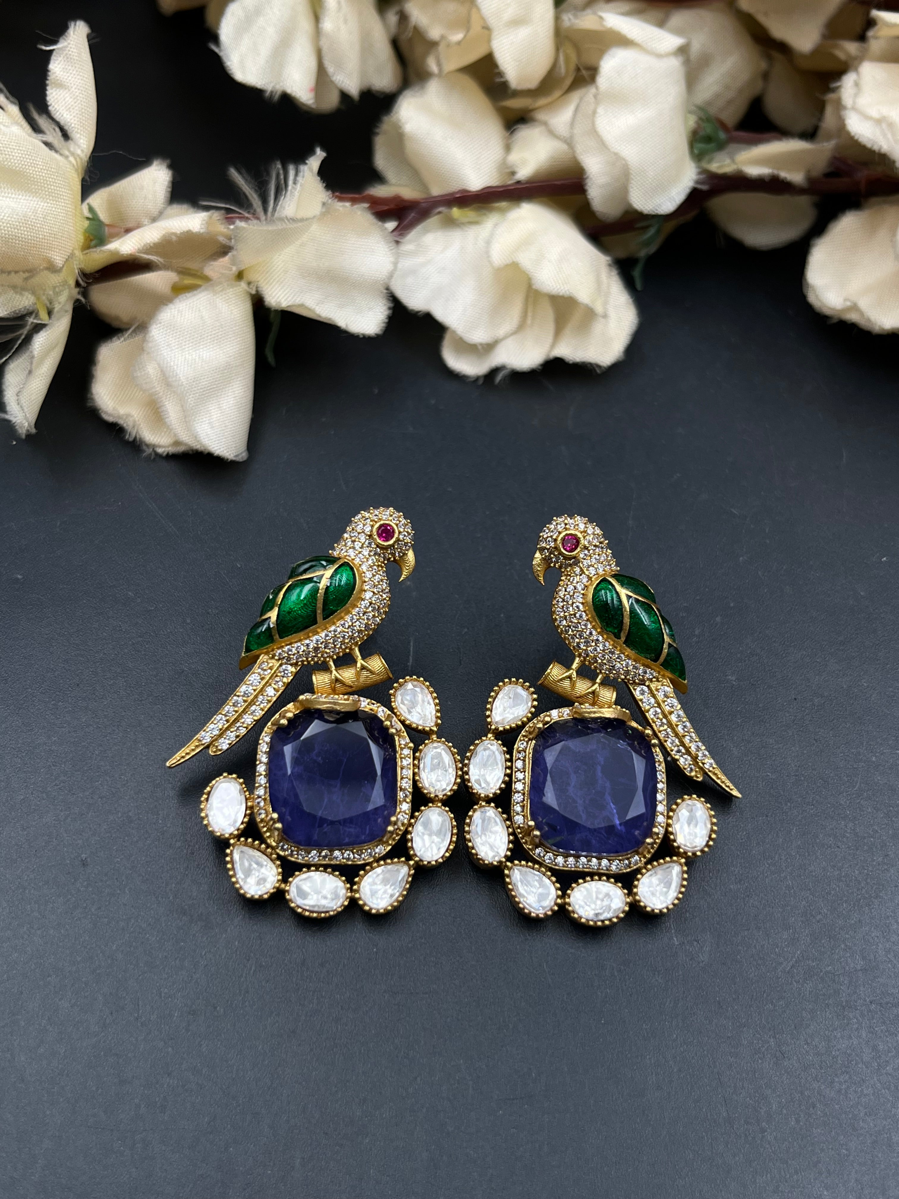DIPIKA EARRING