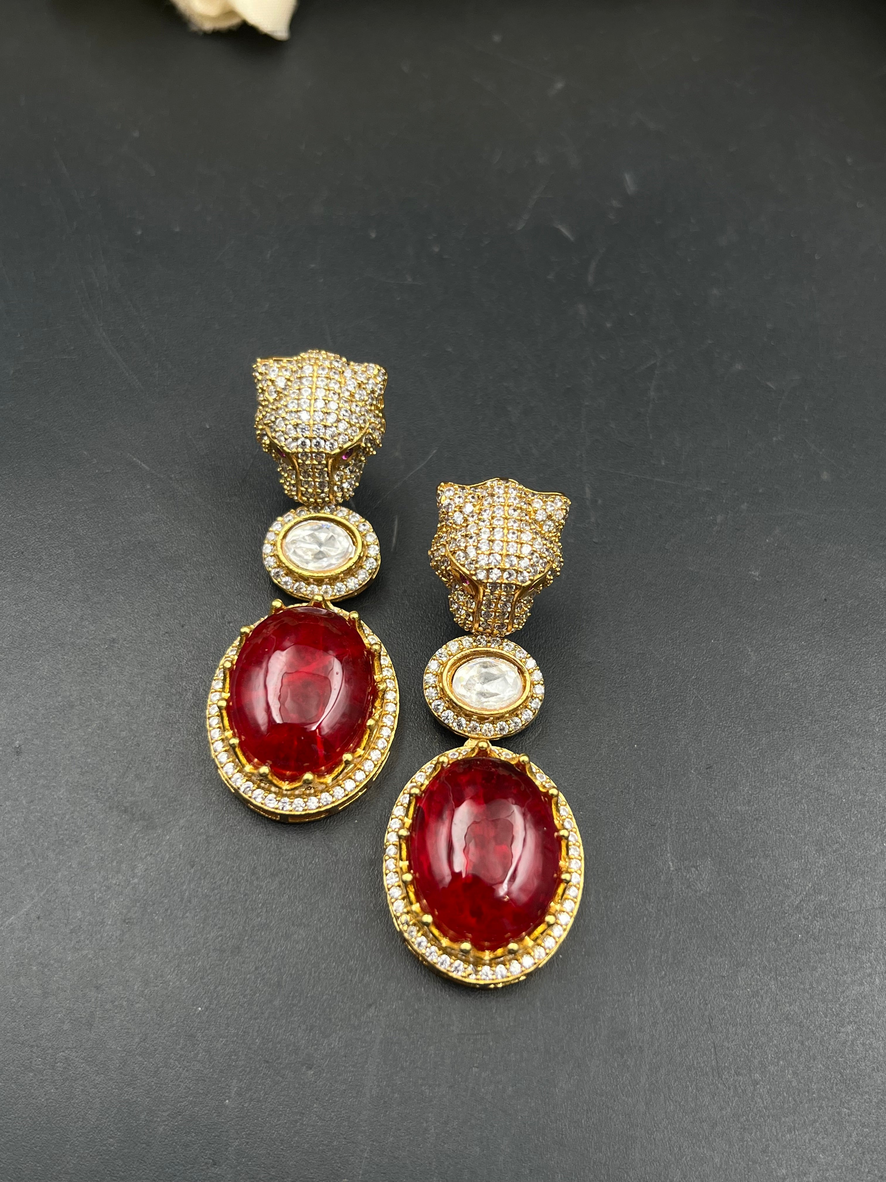 PRISHA EARRING