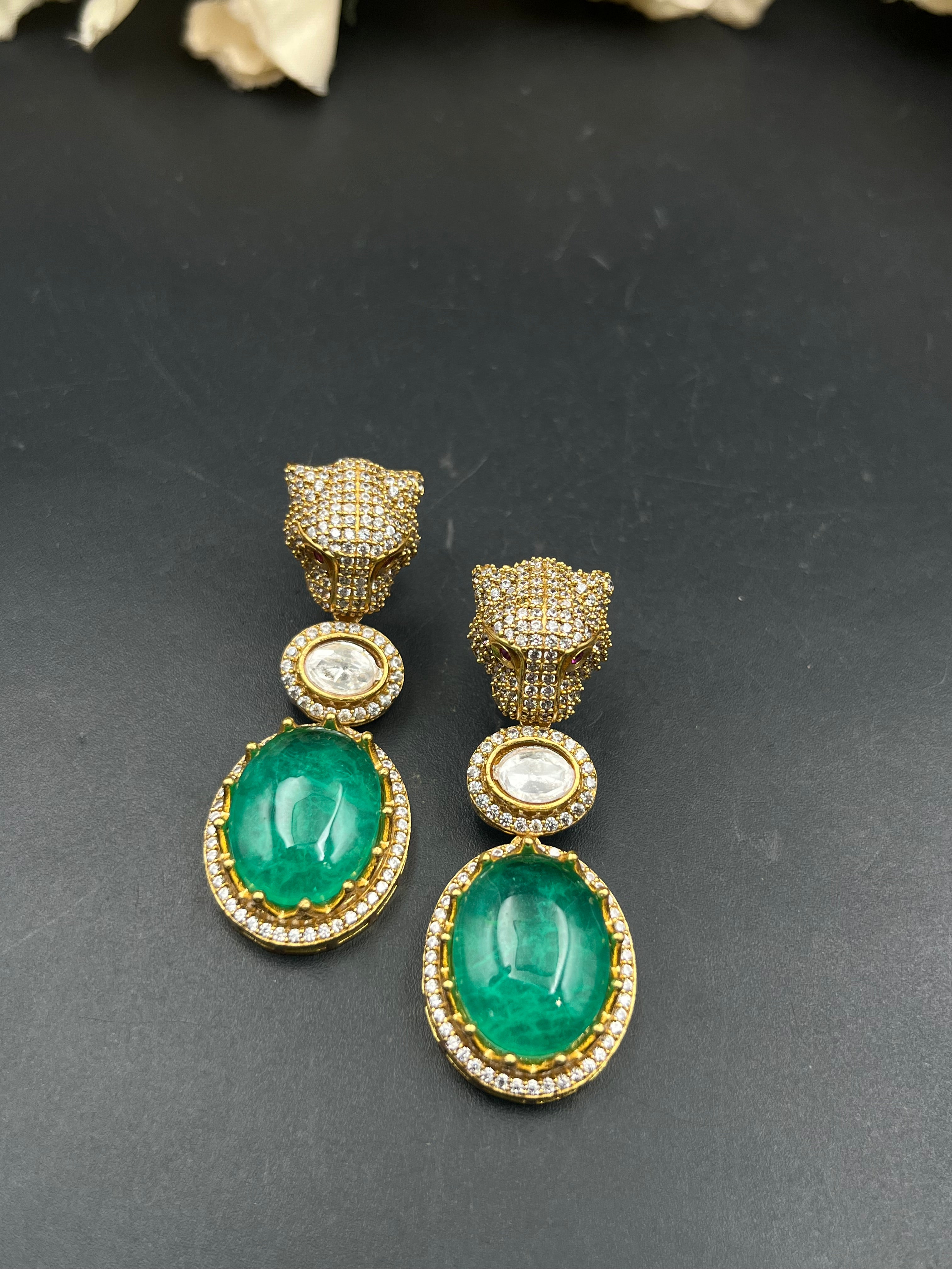 PRISHA EARRING