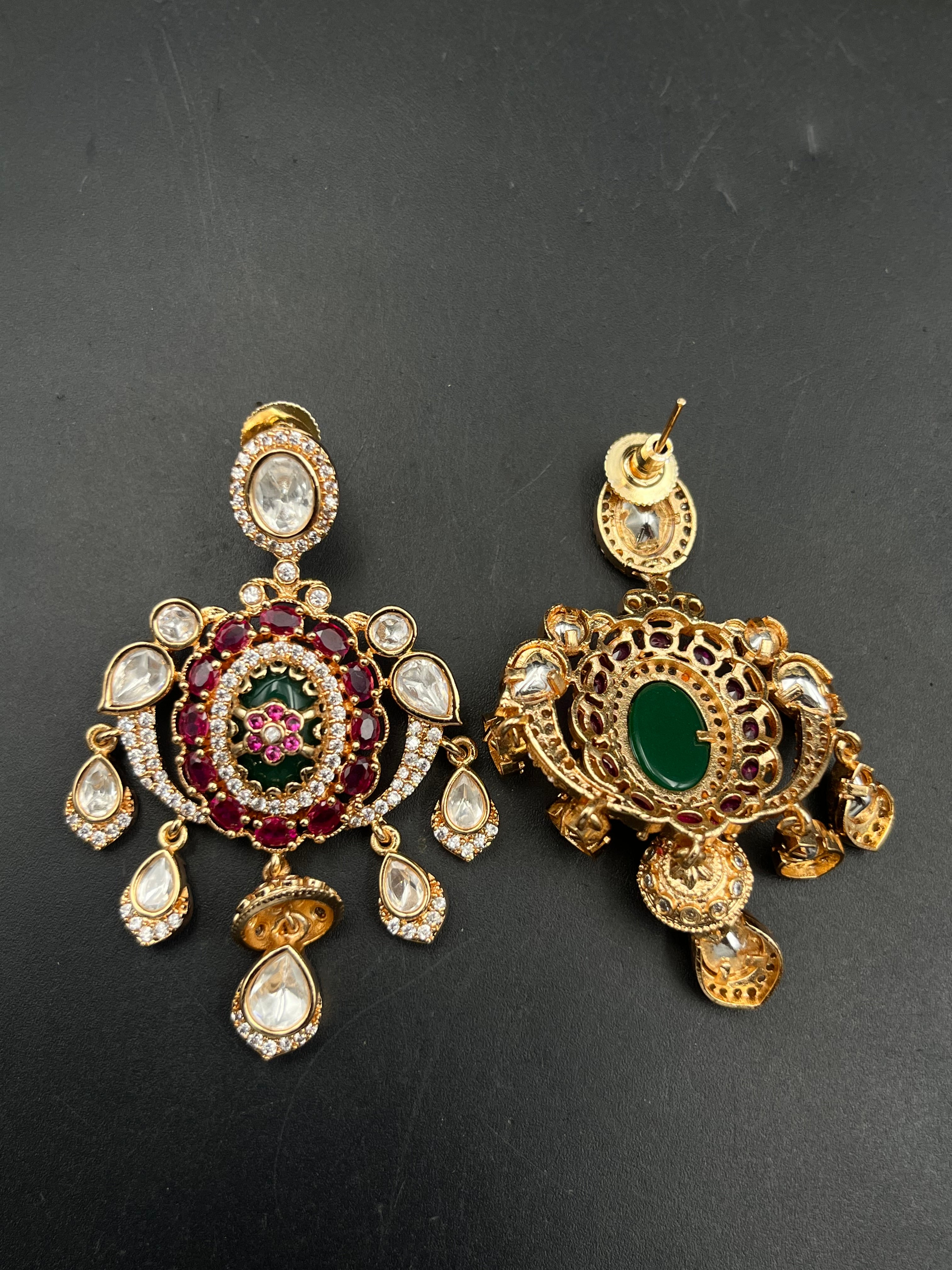 ANUU NECKLACE