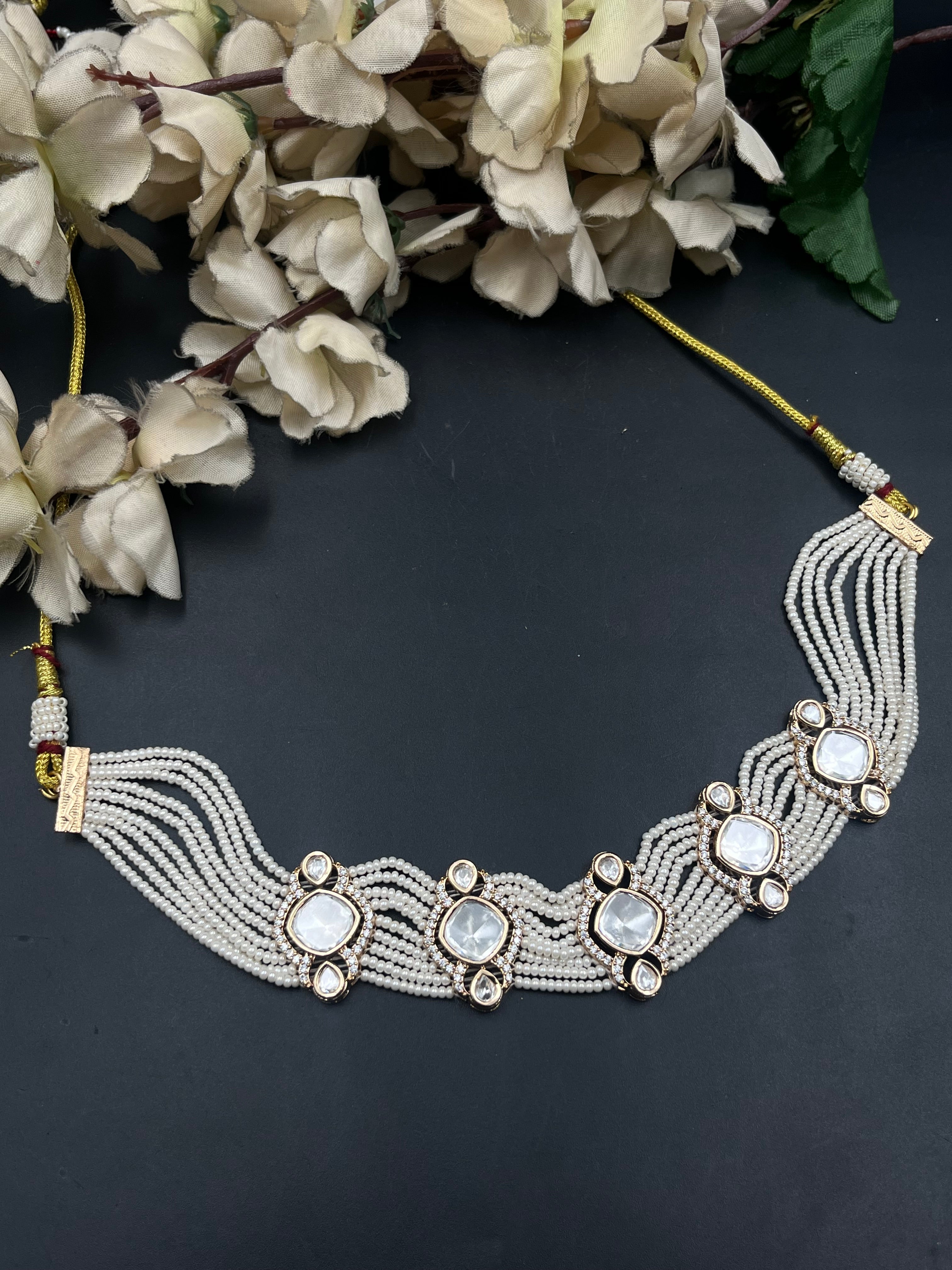 NENA NECKLACE