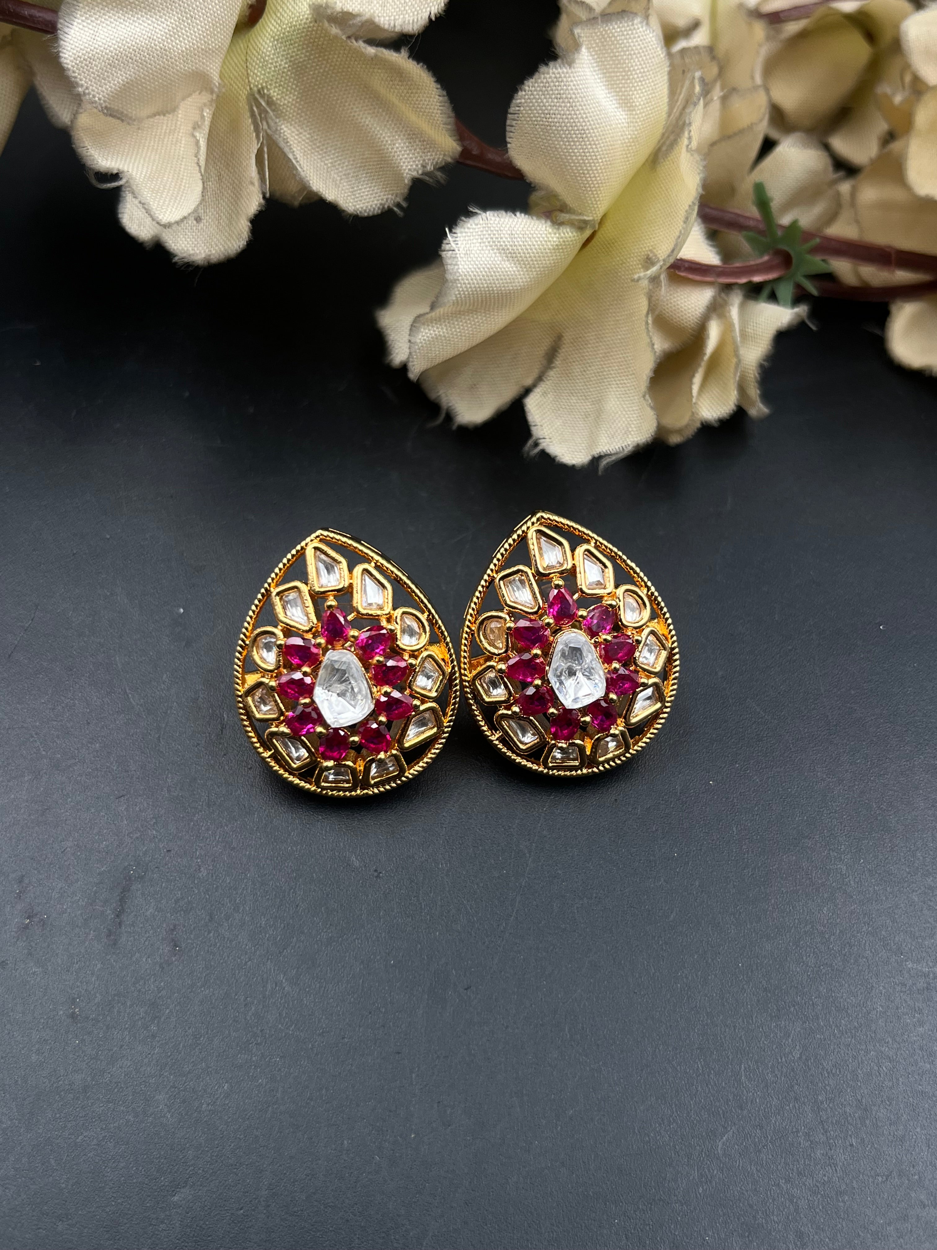 KASMIRA EARRING