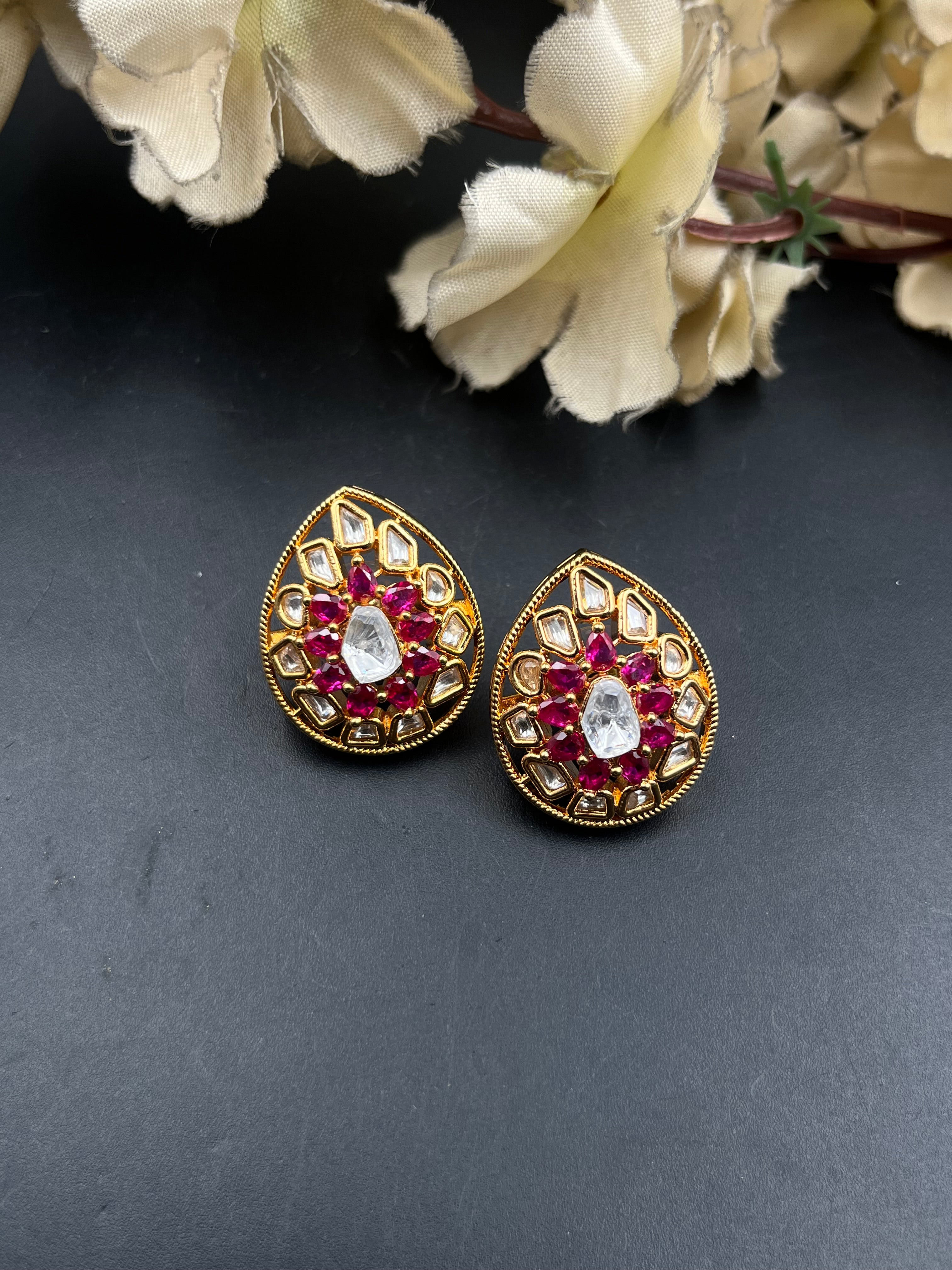 KASMIRA EARRING