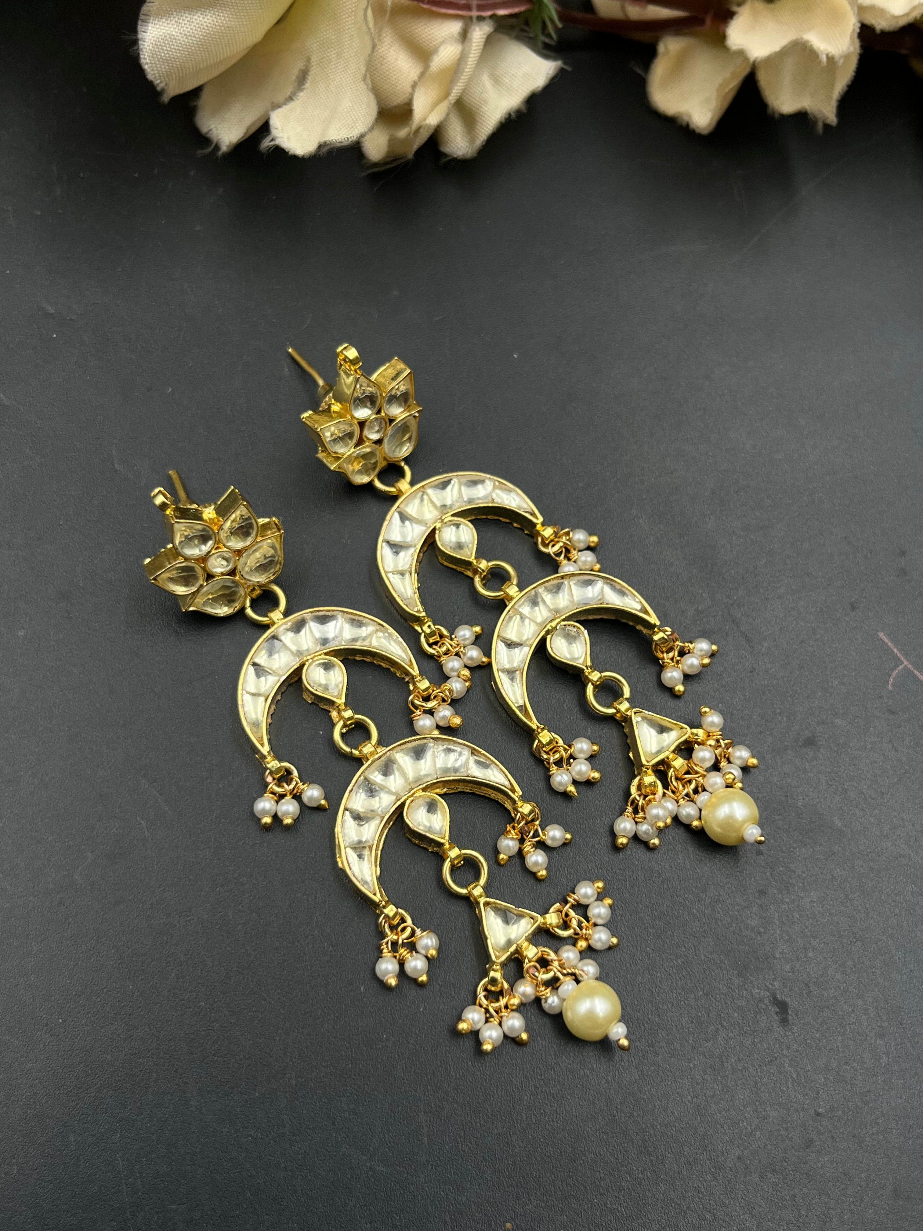 MINU EARRING