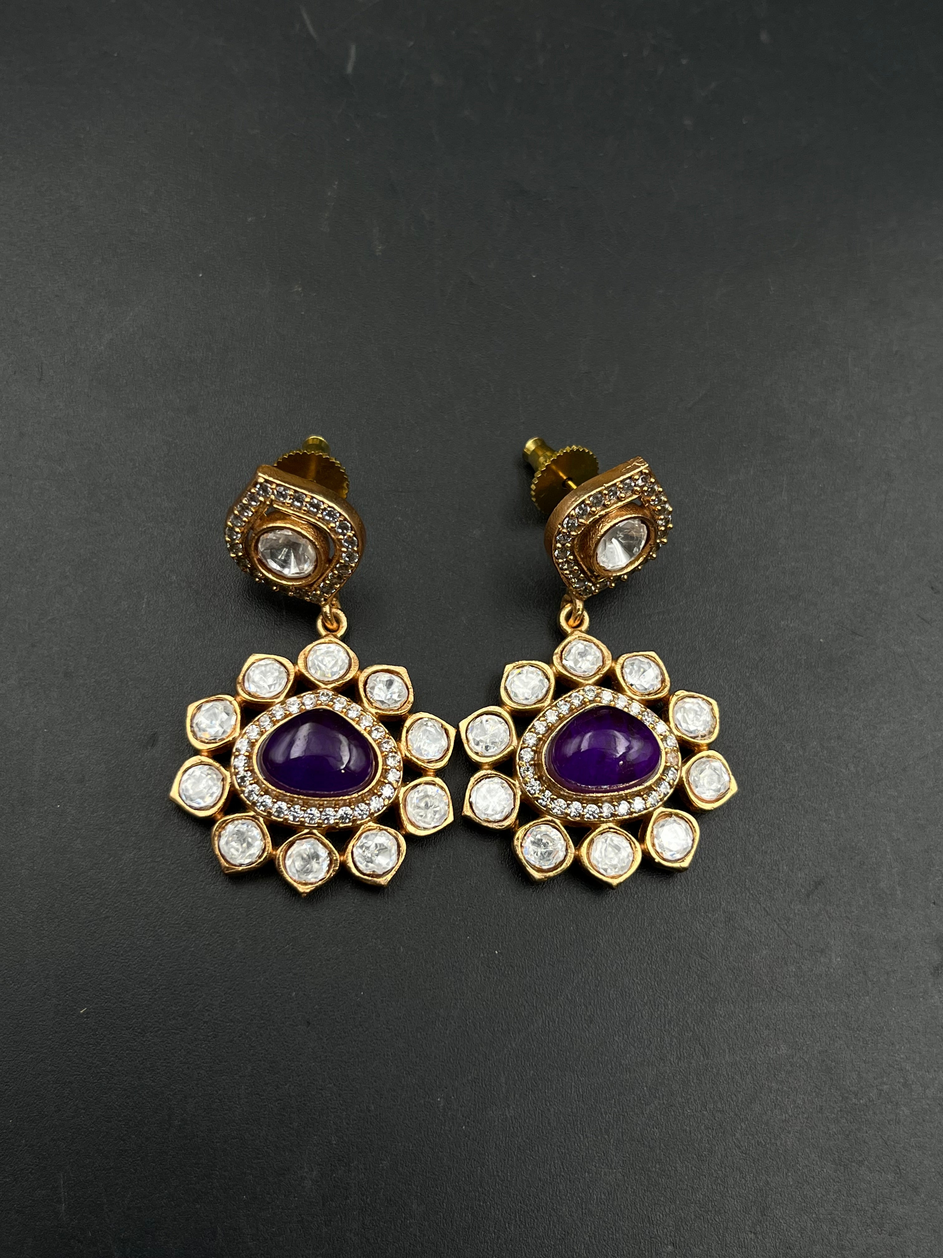 NENA NECKLACE