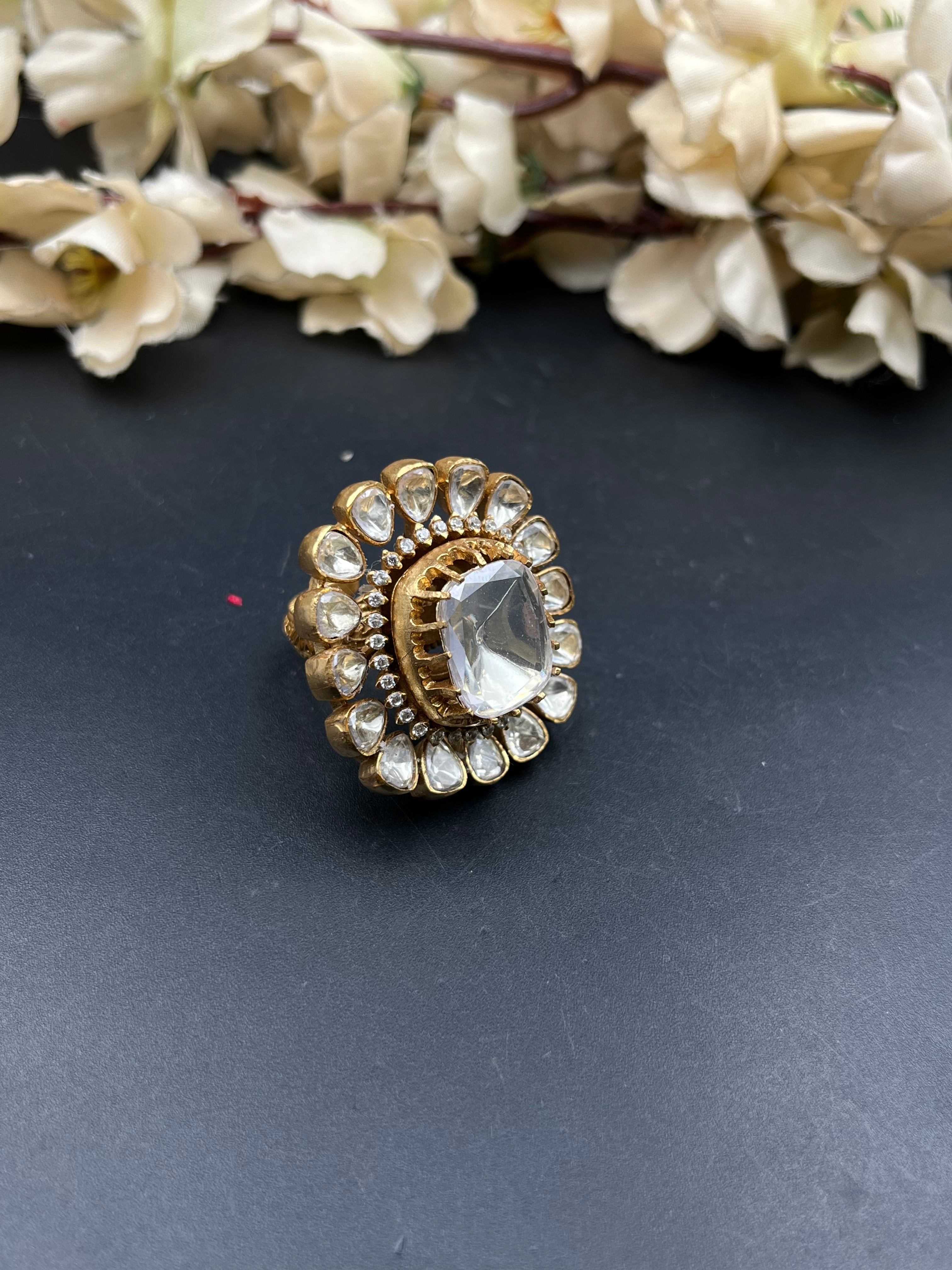 ROSHNI RING