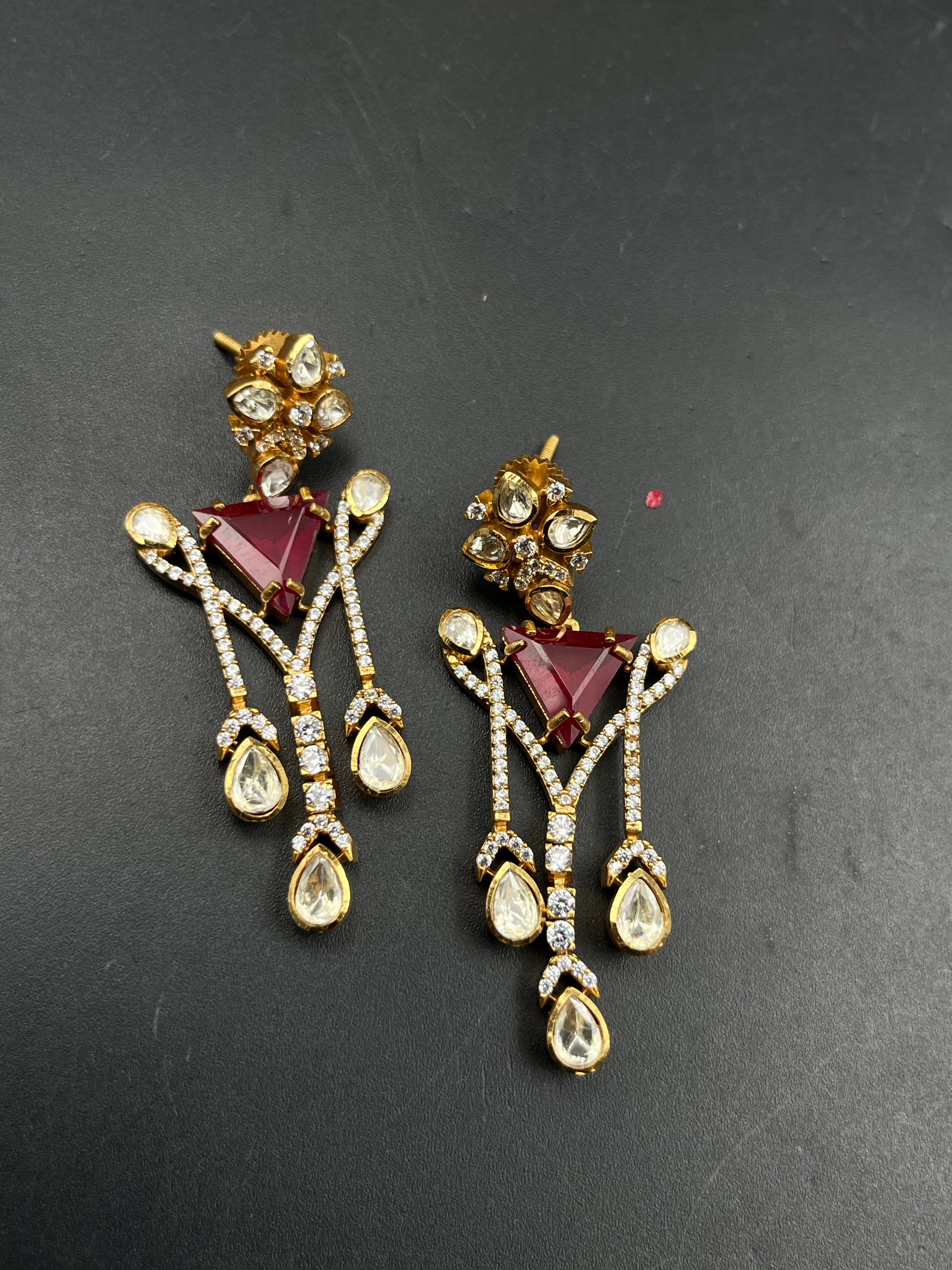 JUBI NECKLACE