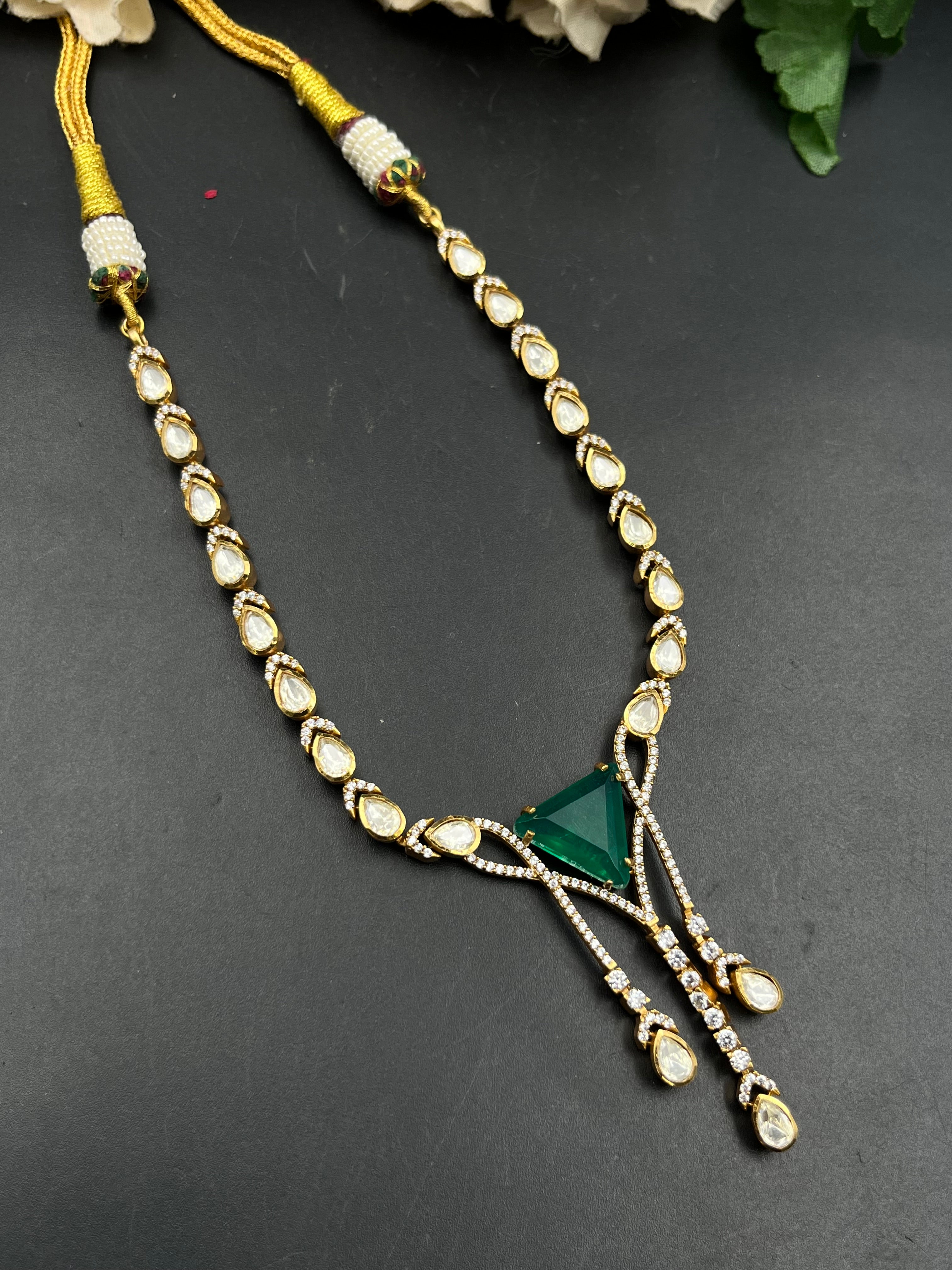 JUBI NECKLACE