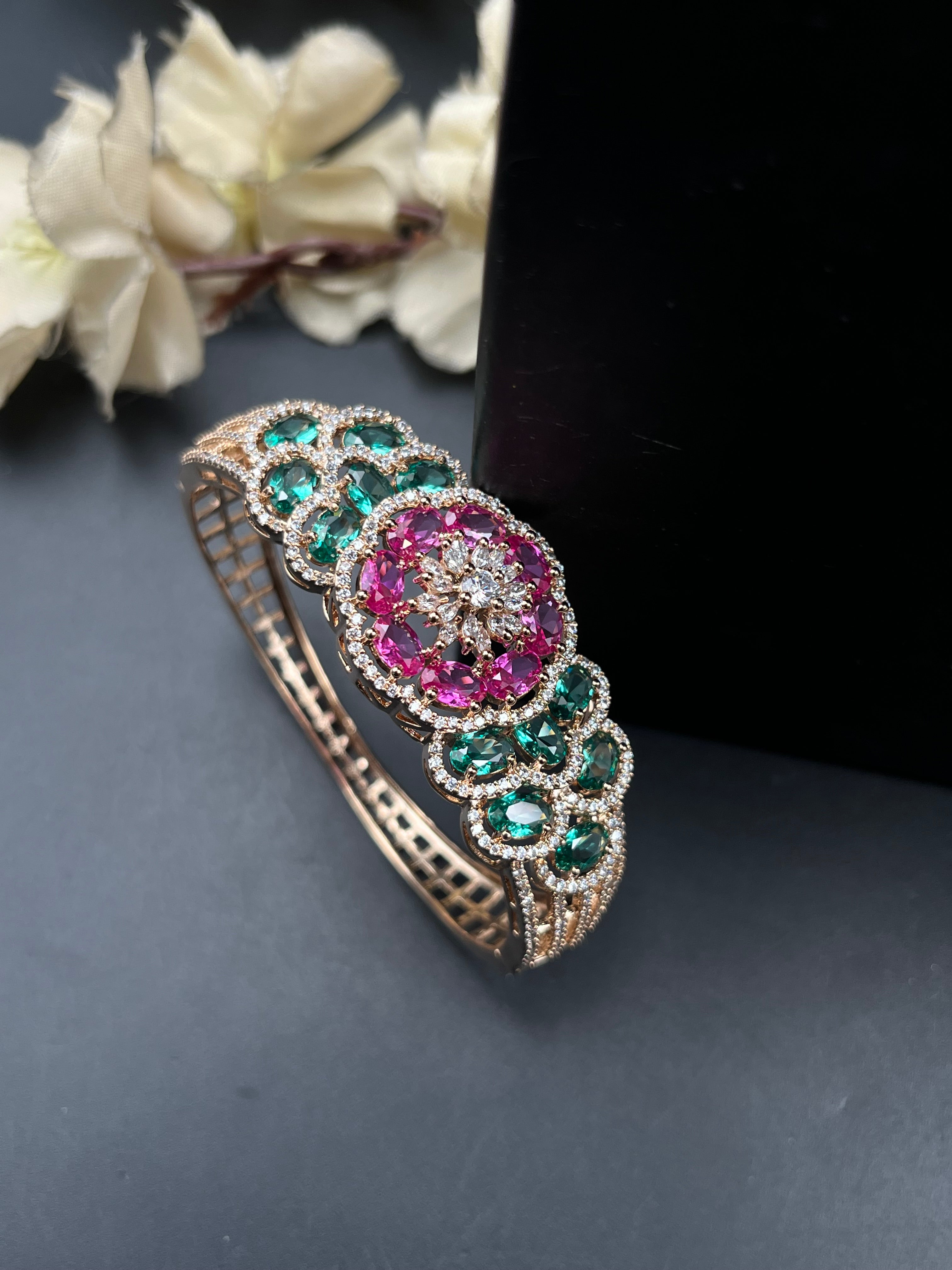 TANIYA BRACELET