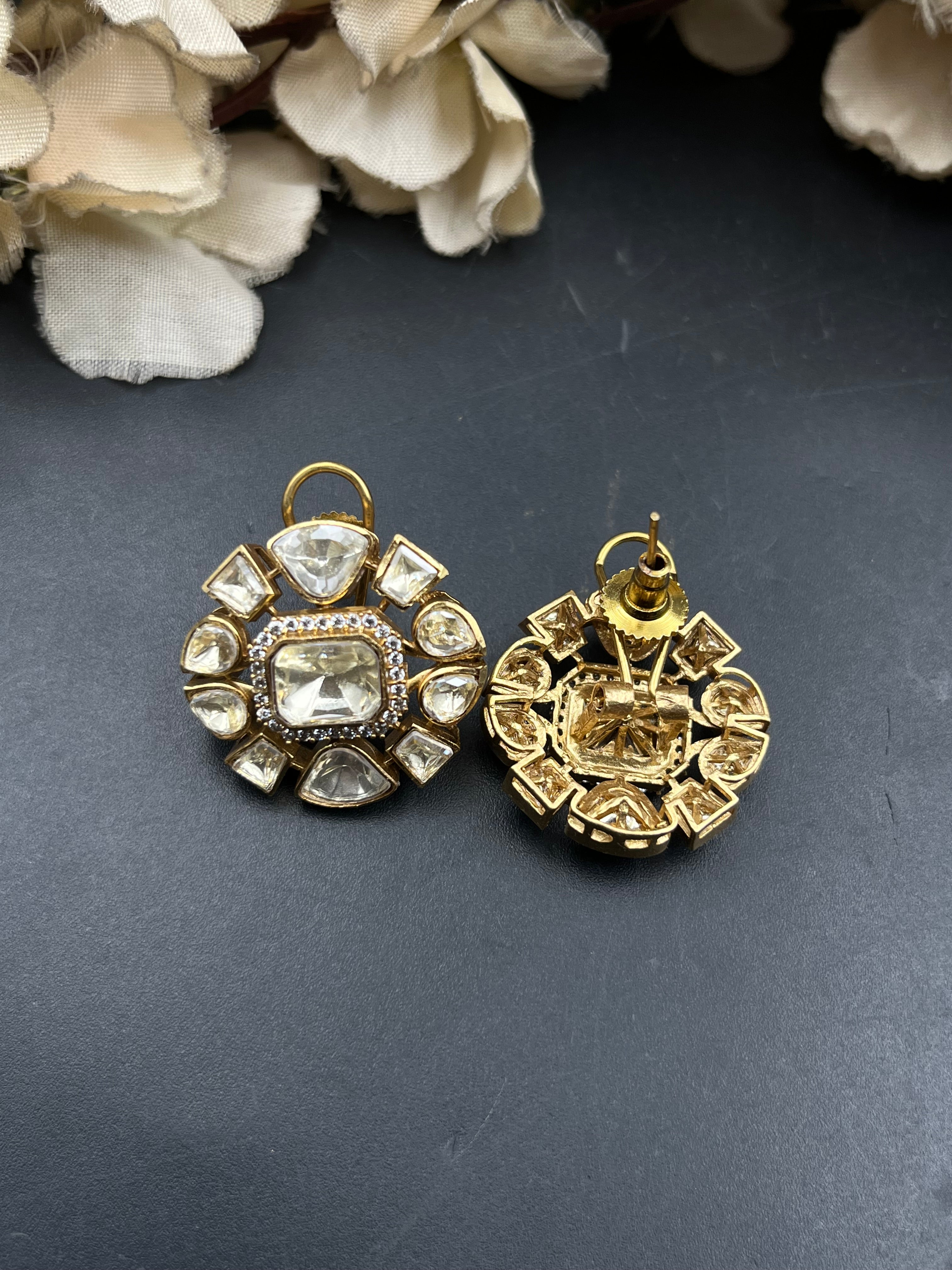 SIMARN EARRING