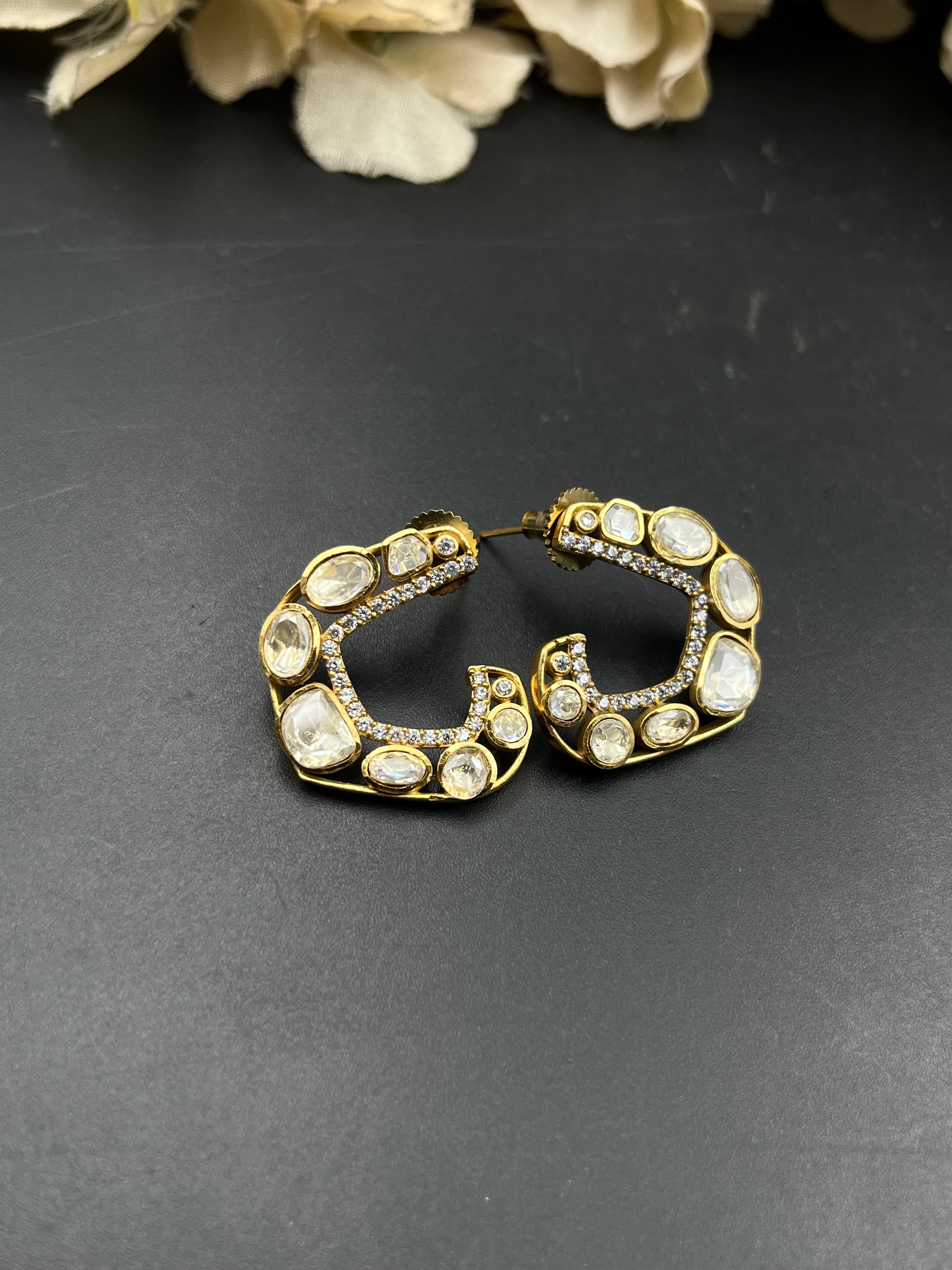 BOBI EARRING
