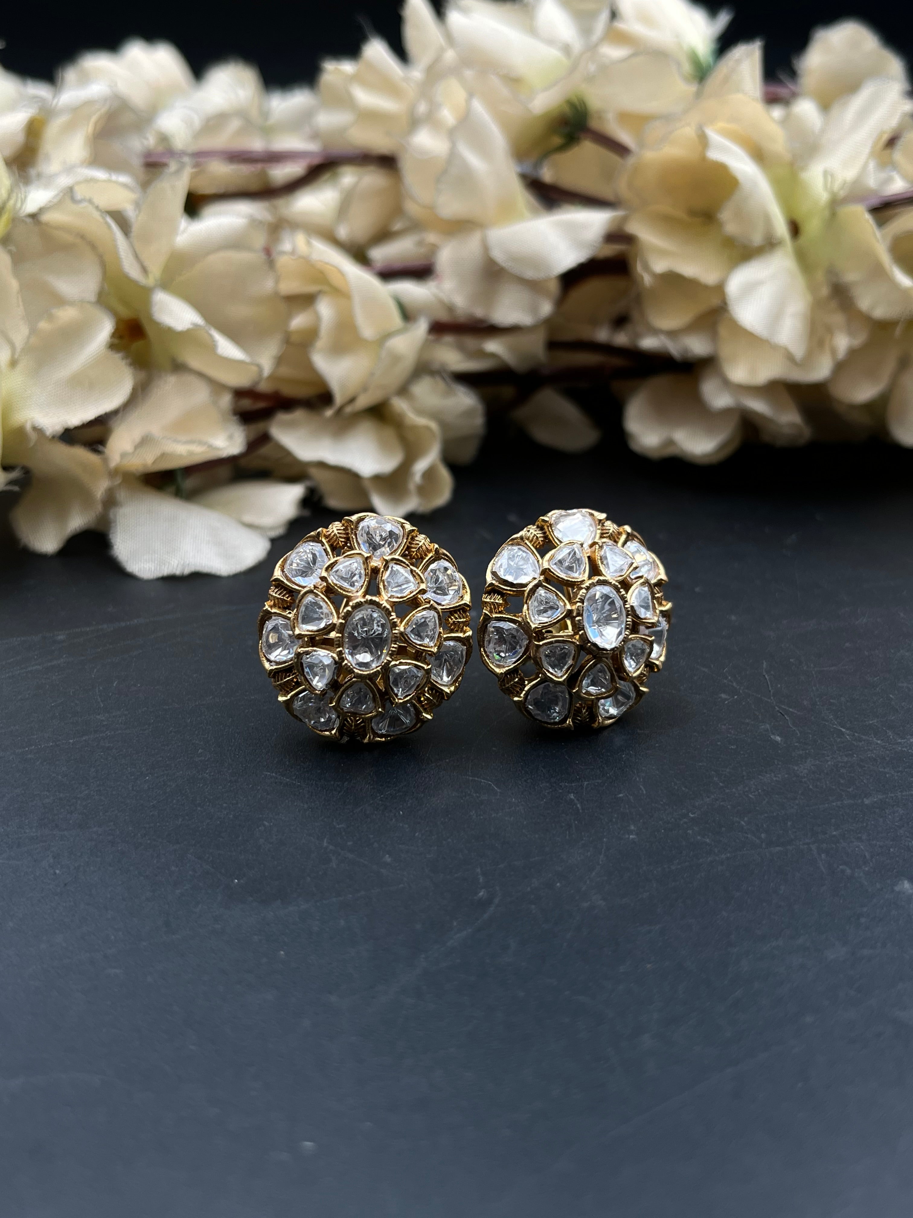 IANA EARRING
