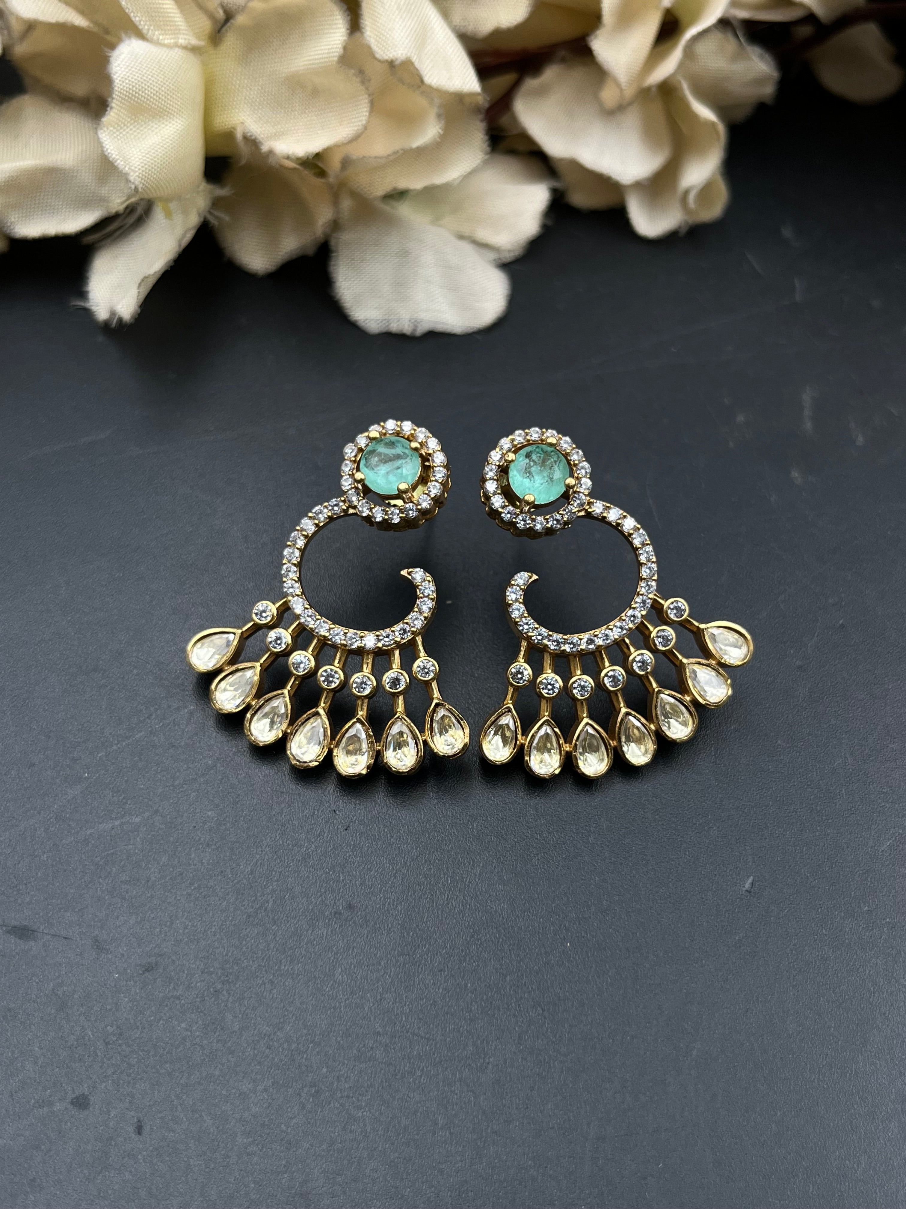 SRUTI EARRING