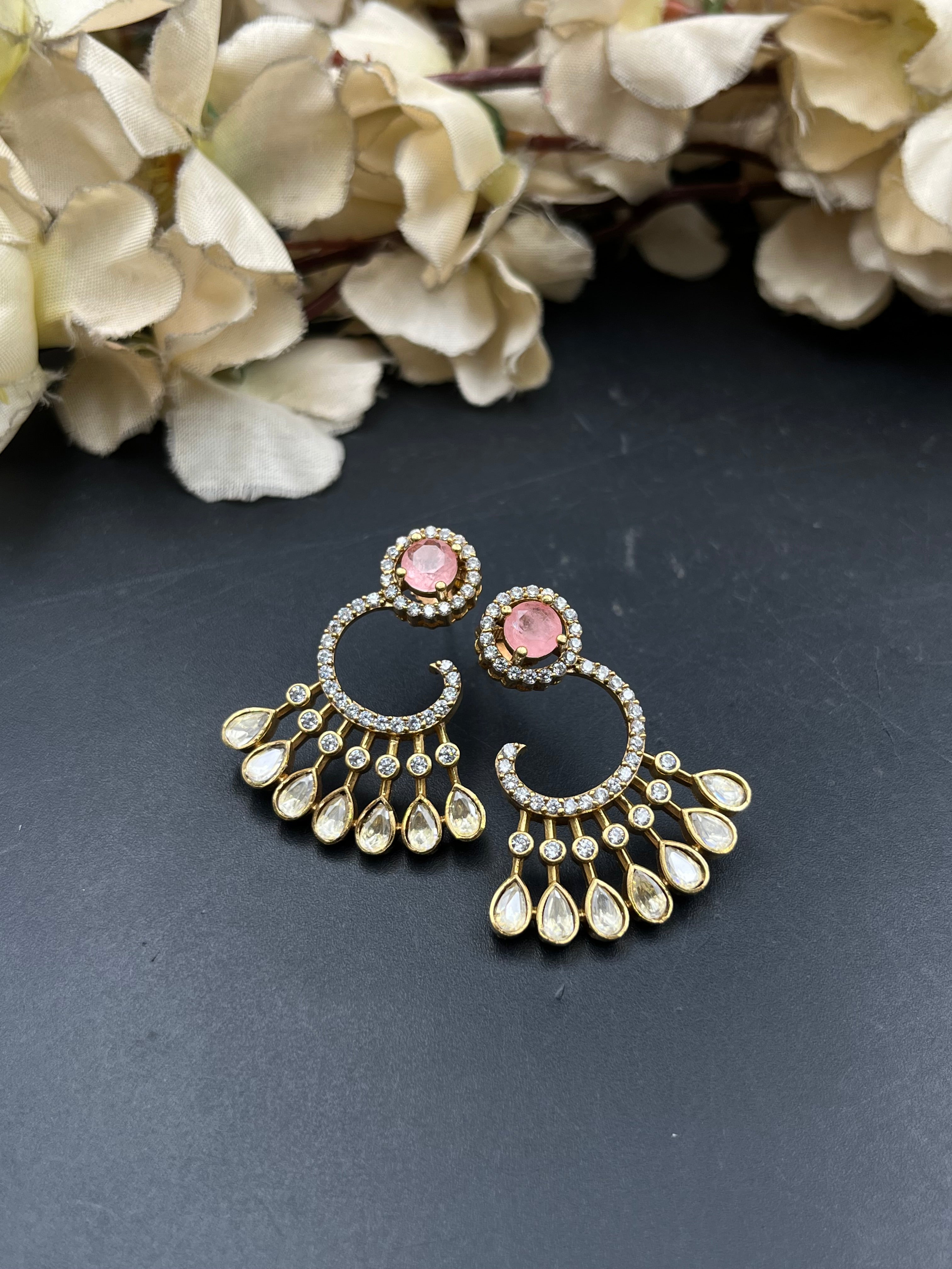 SRUTI EARRING