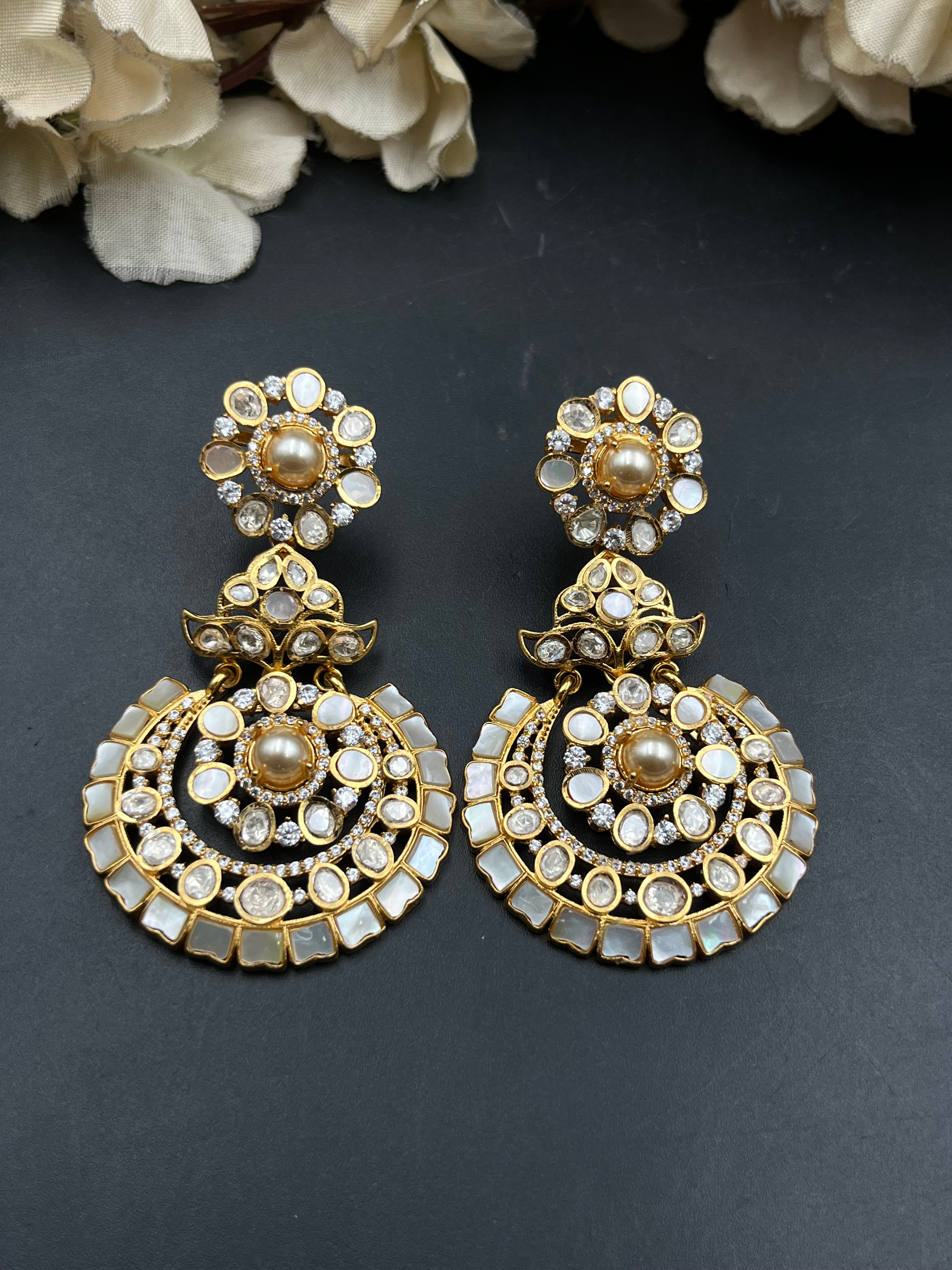 BITTU EARRING