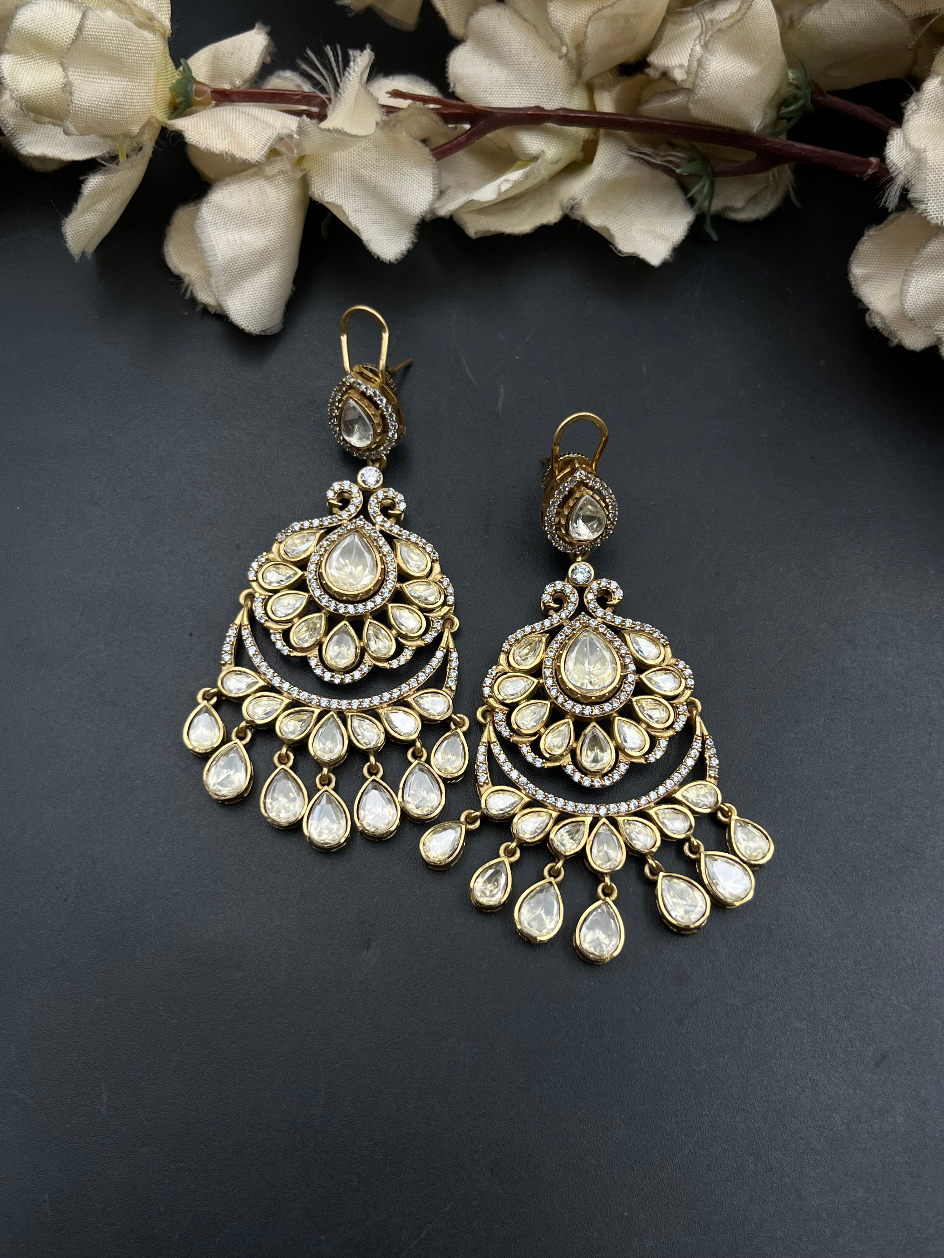 ZIDI EARRING