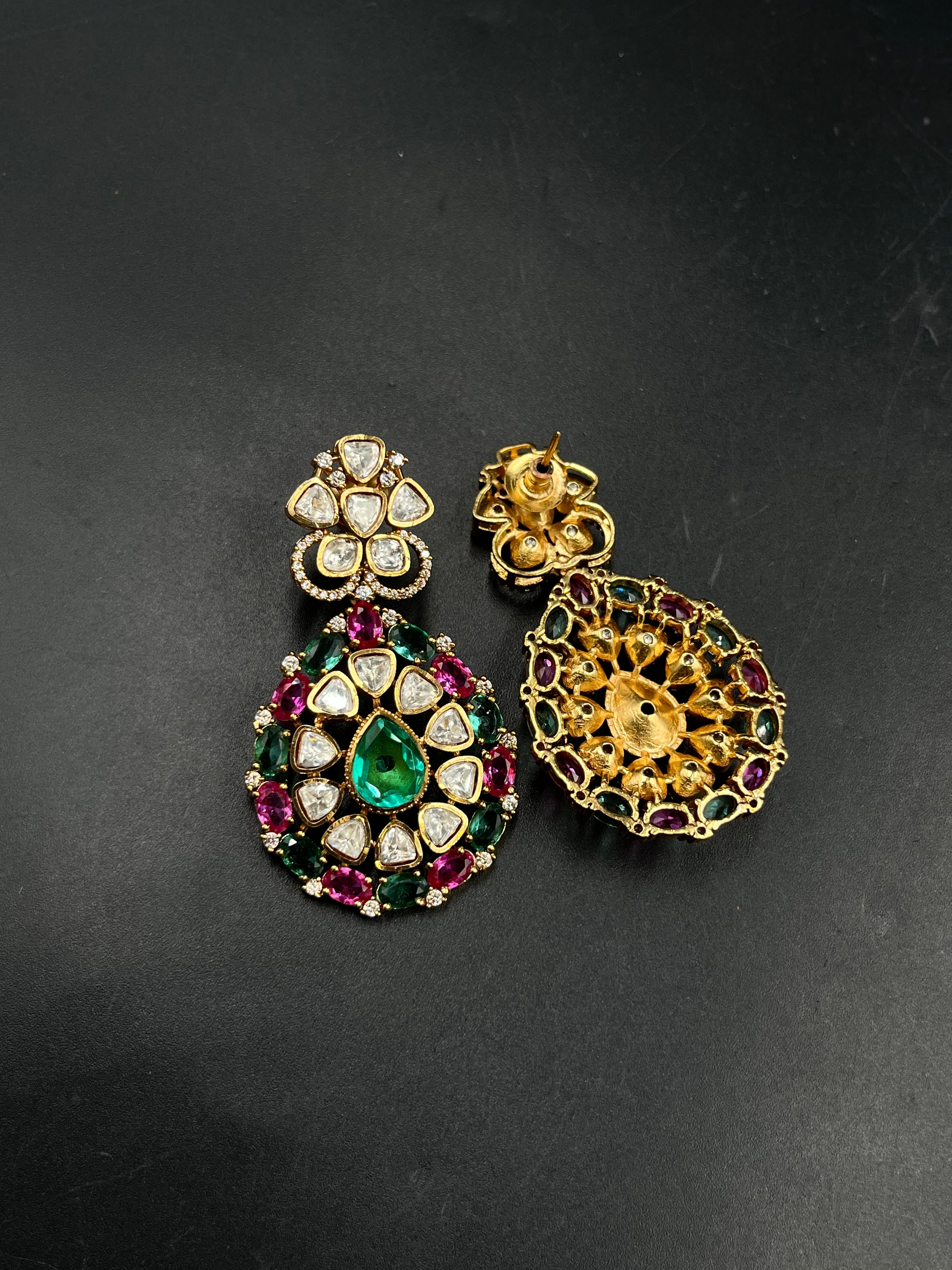 ARPITA NECKLACE