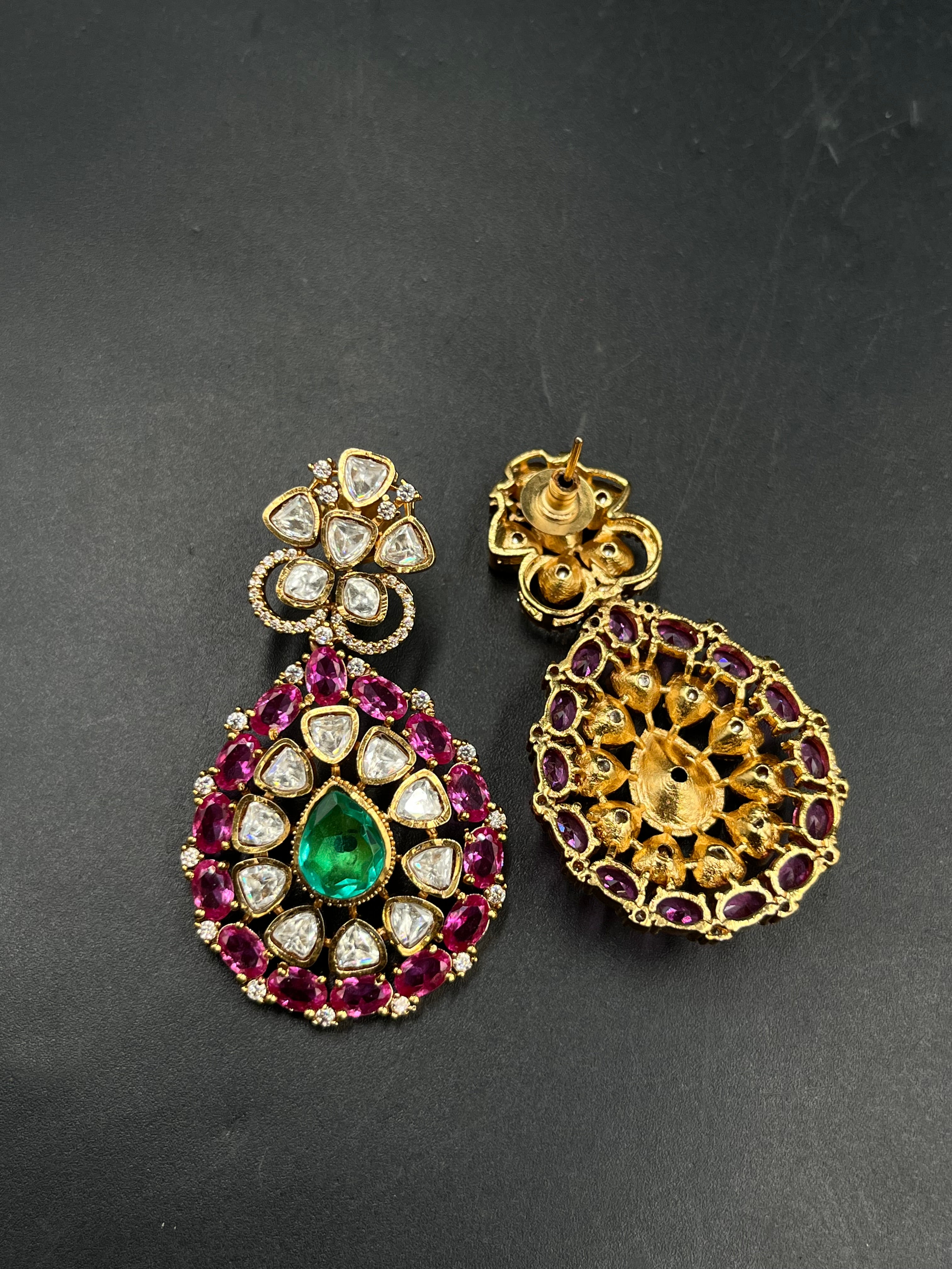 ARPITA NECKLACE