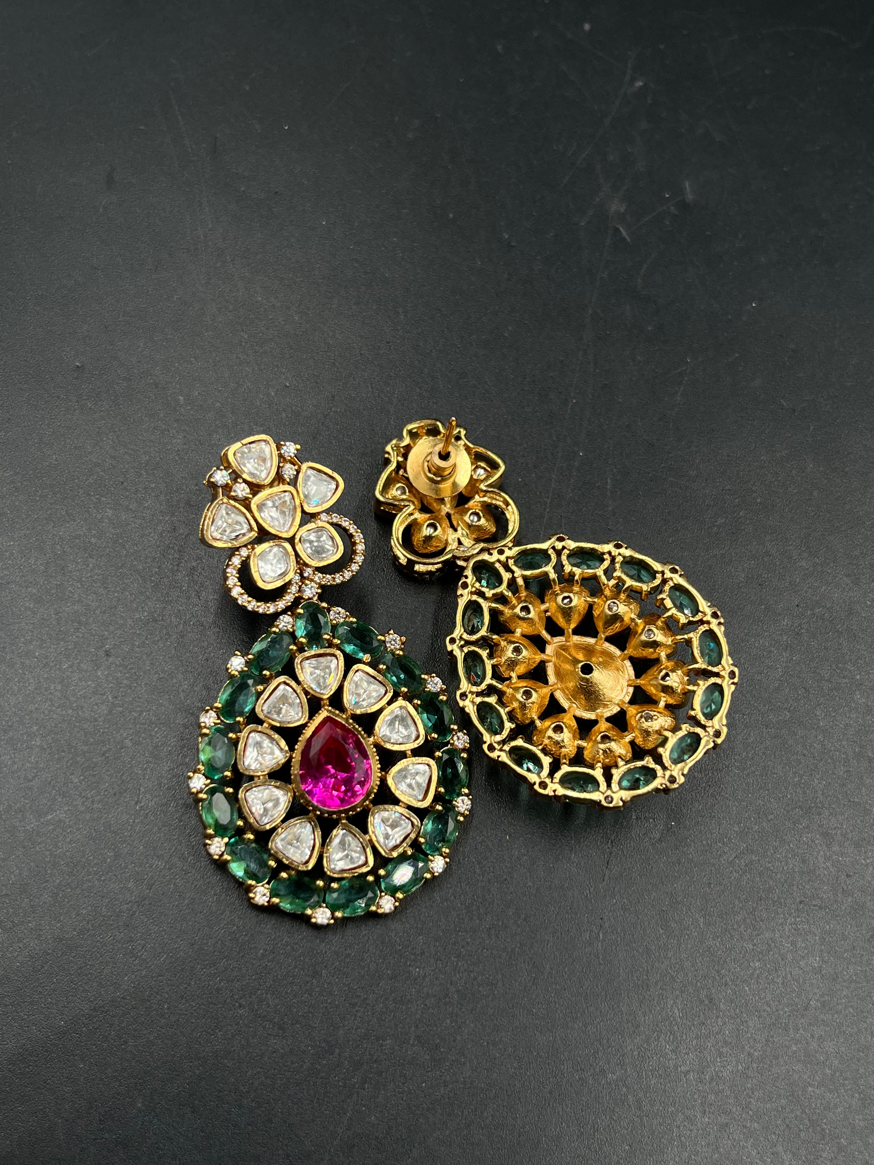 ARPITA NECKLACE