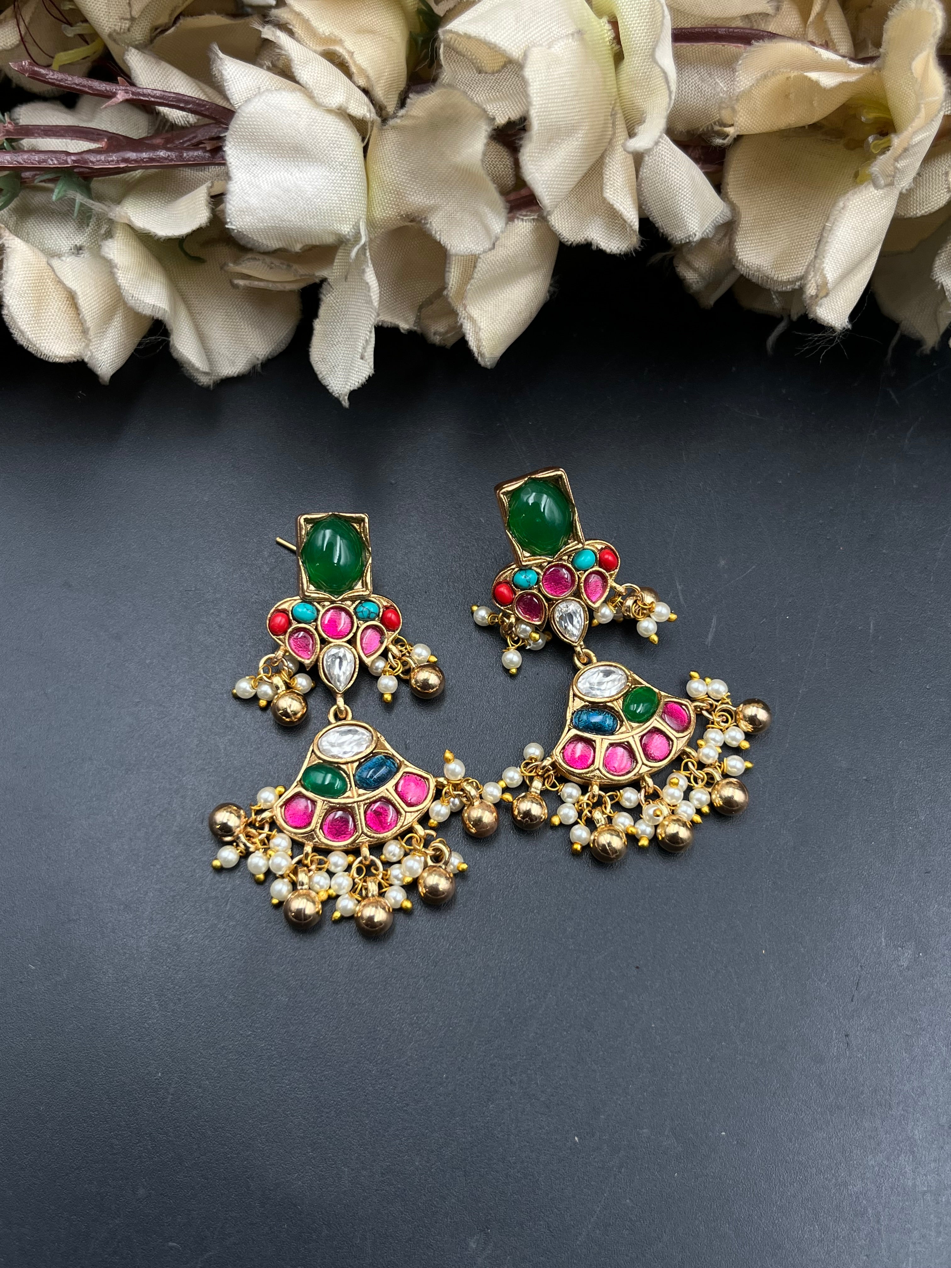 SHETA NECKLACE