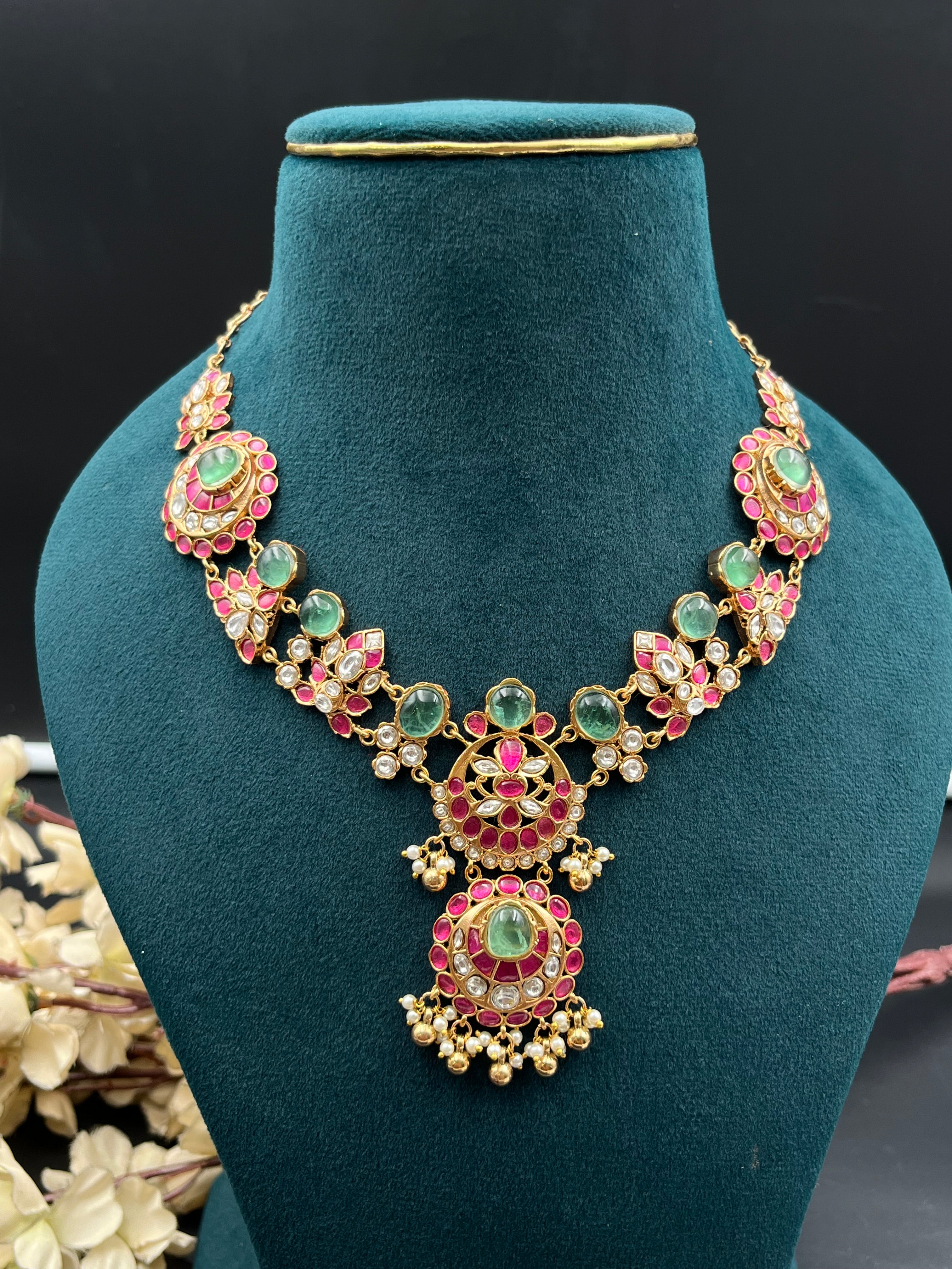 PANA NECKLACE