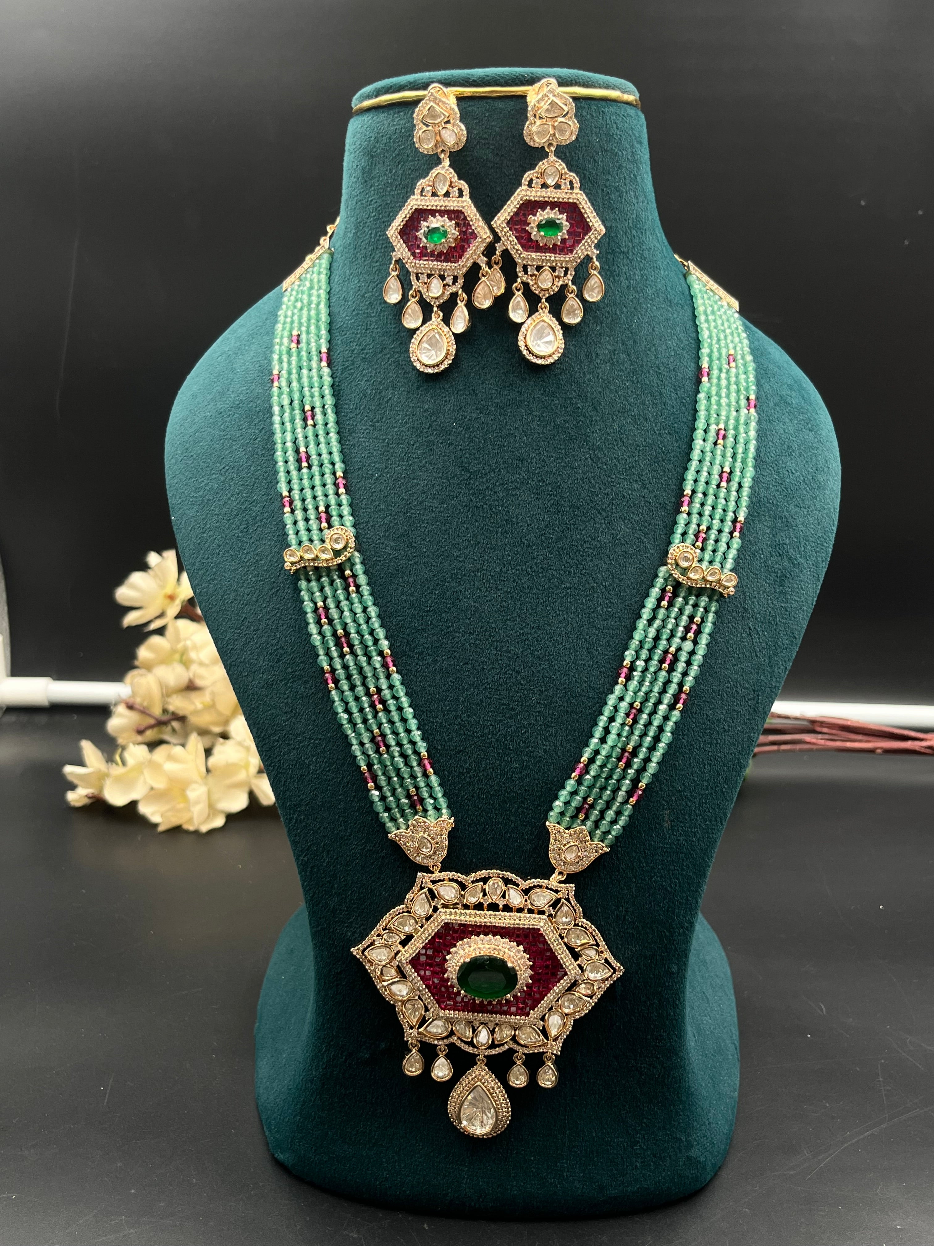 LAVU NECKLACE