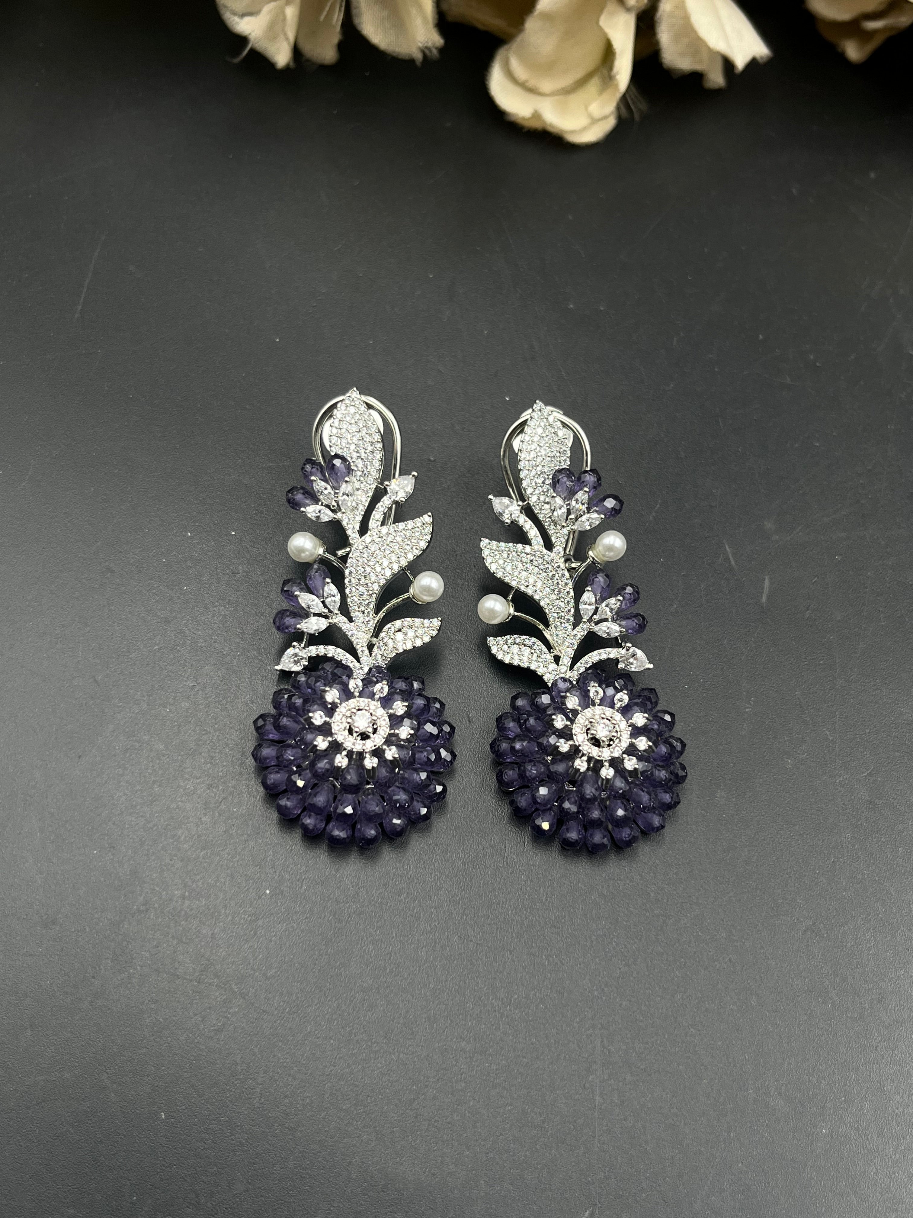 SUDA EARRING