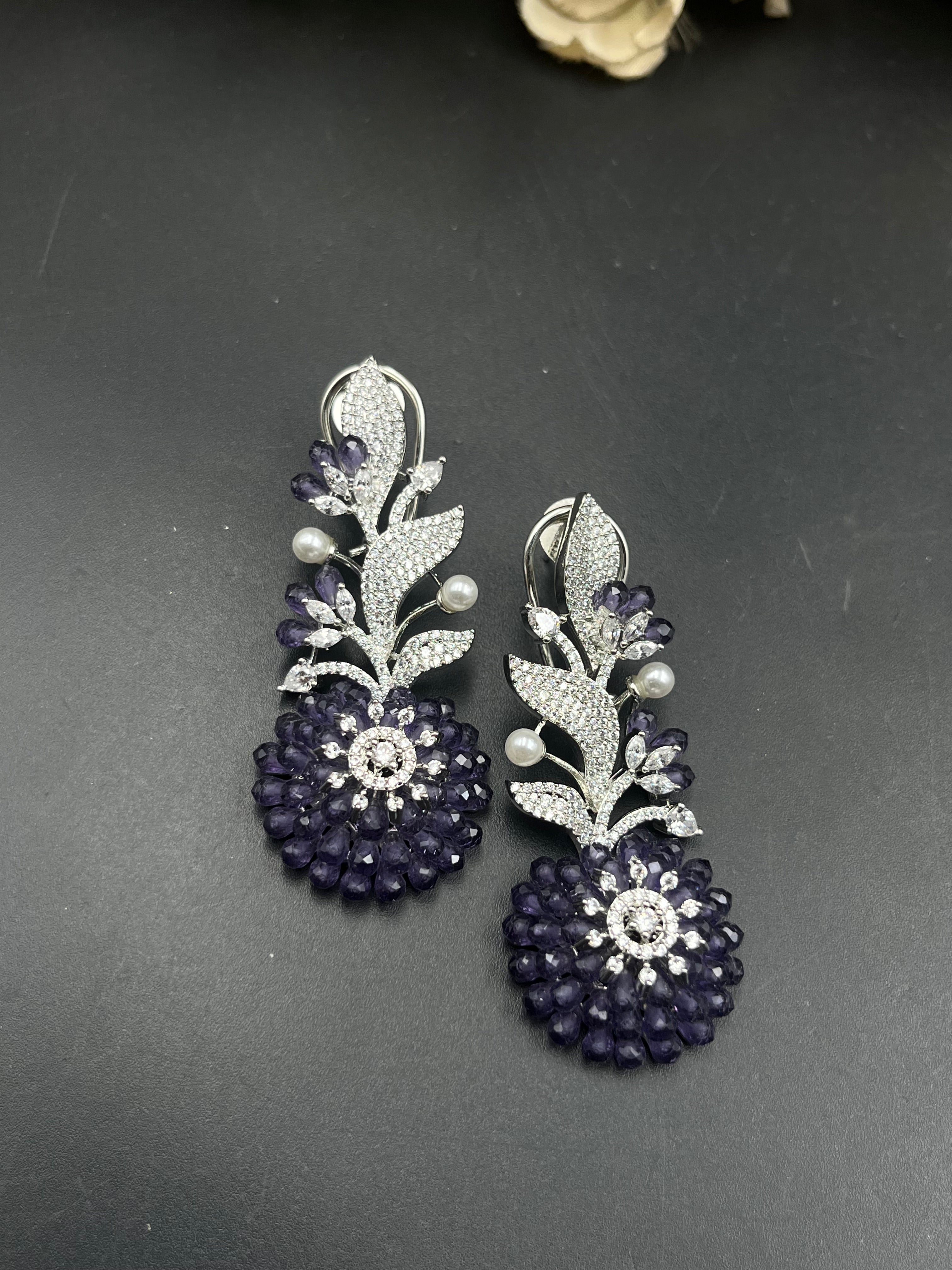 SUDA EARRING