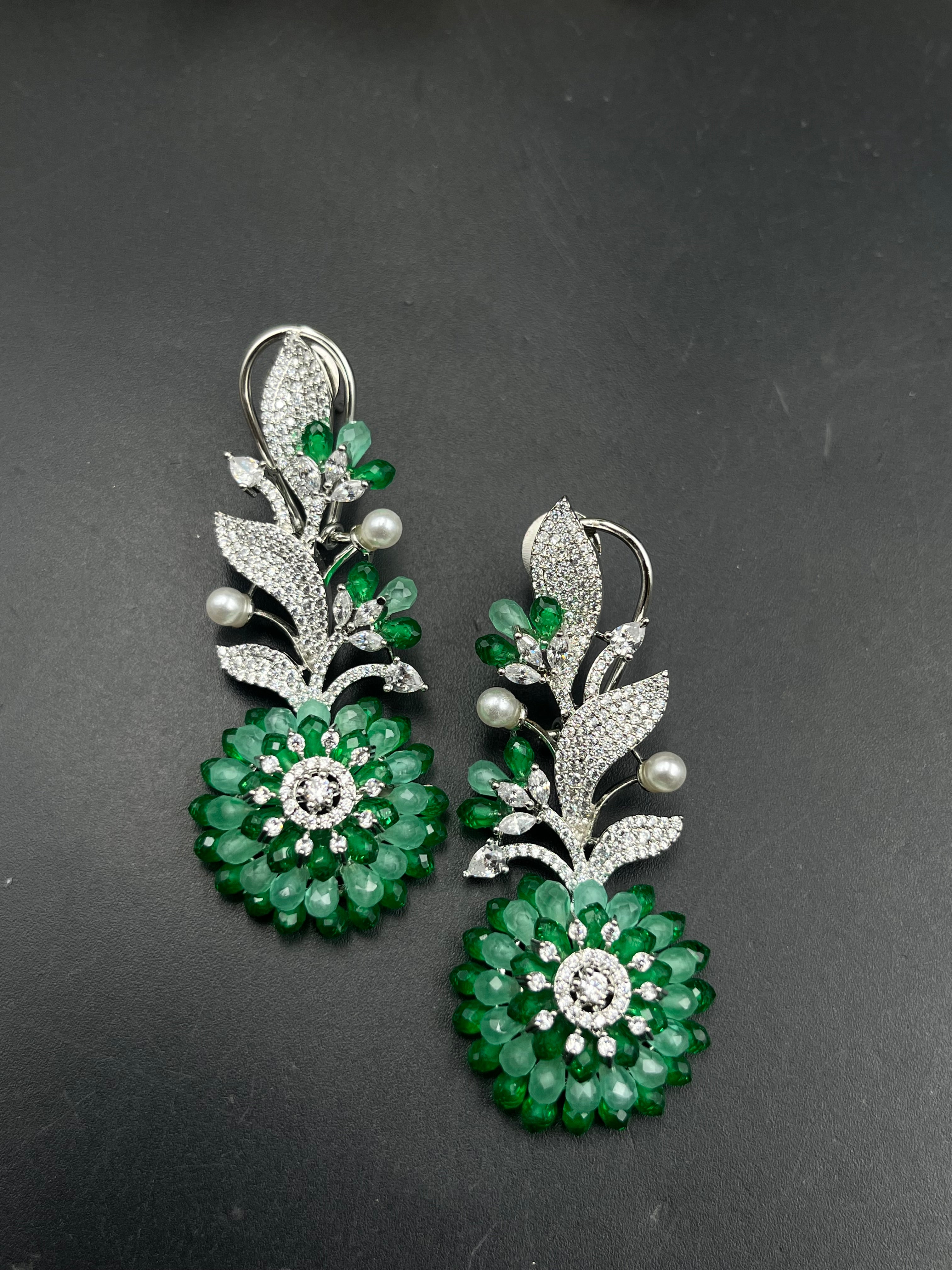 SUDA EARRING