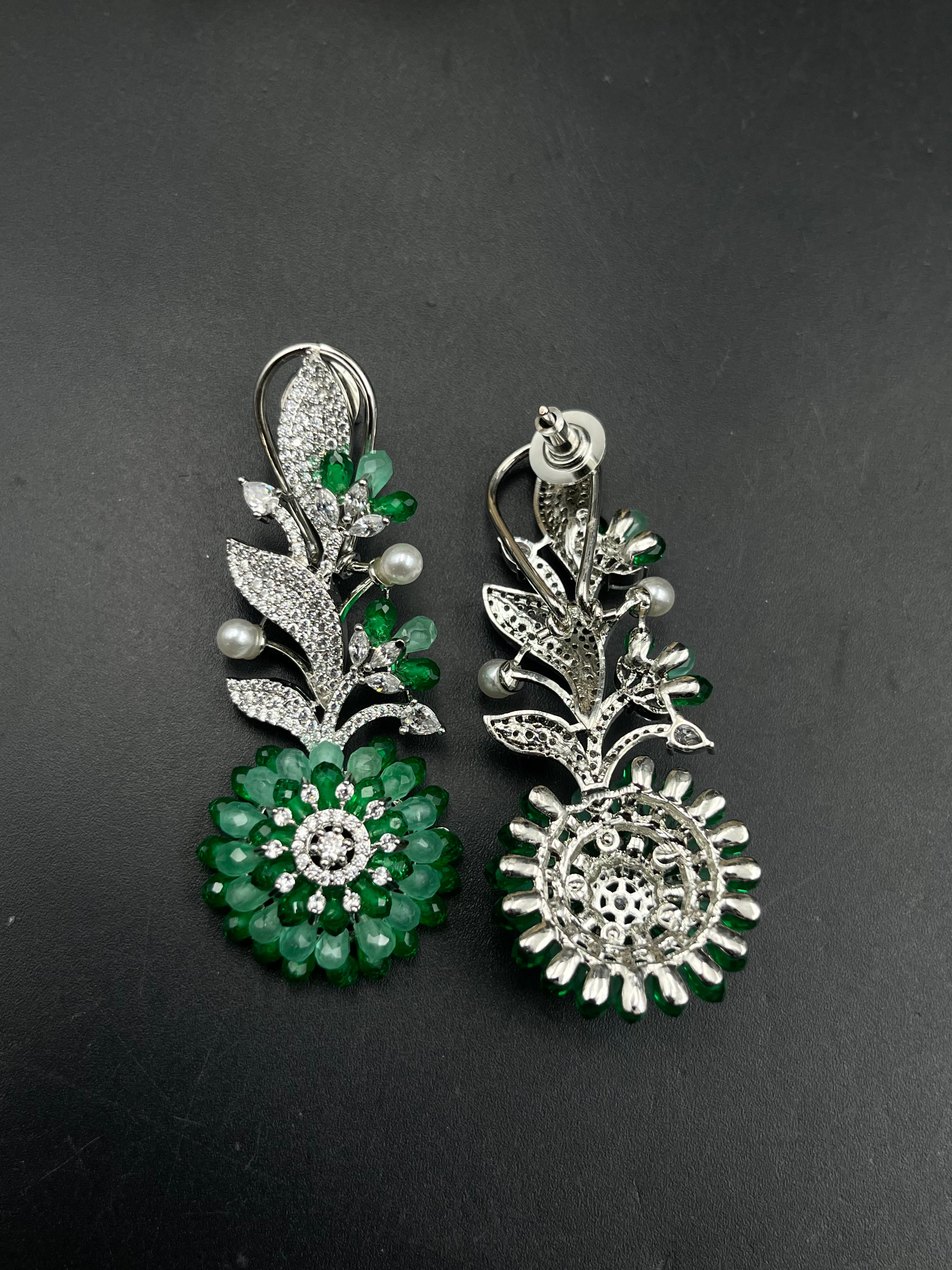 SUDA EARRING
