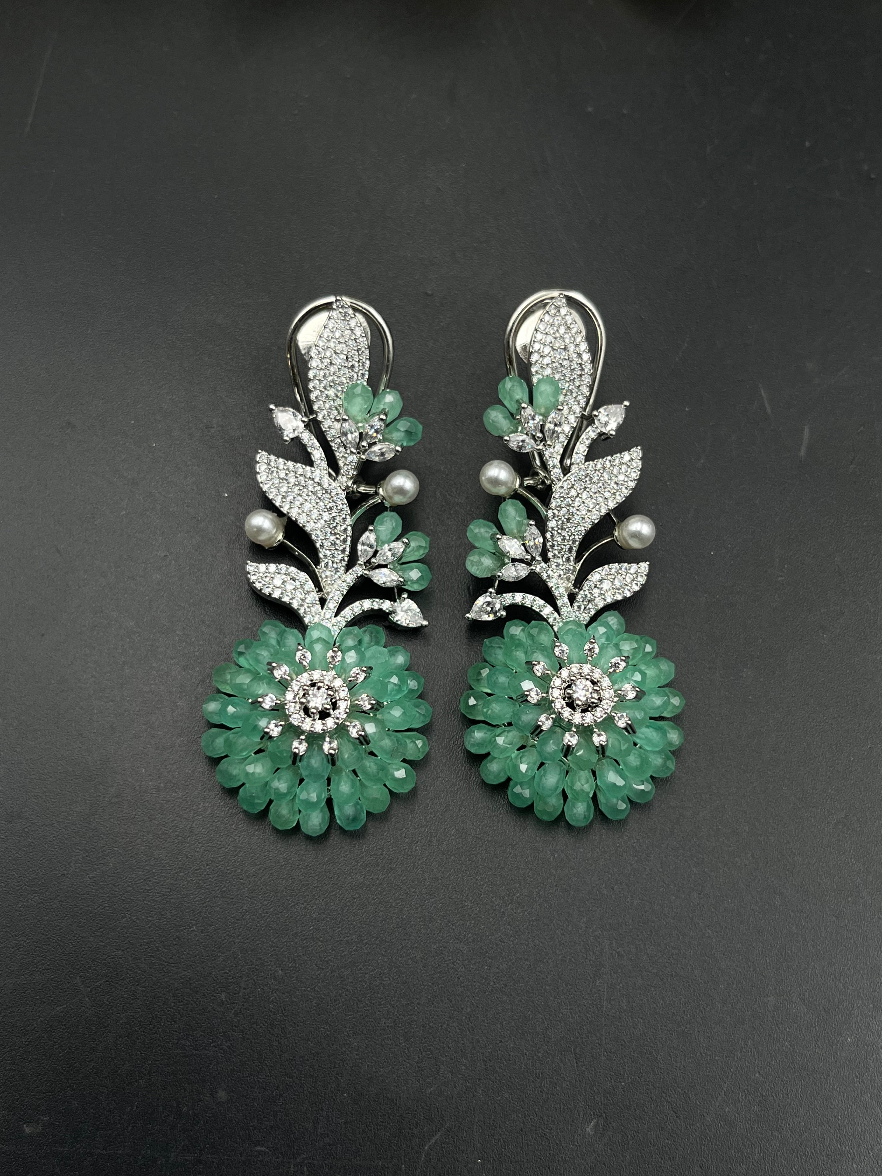 SUDA EARRING
