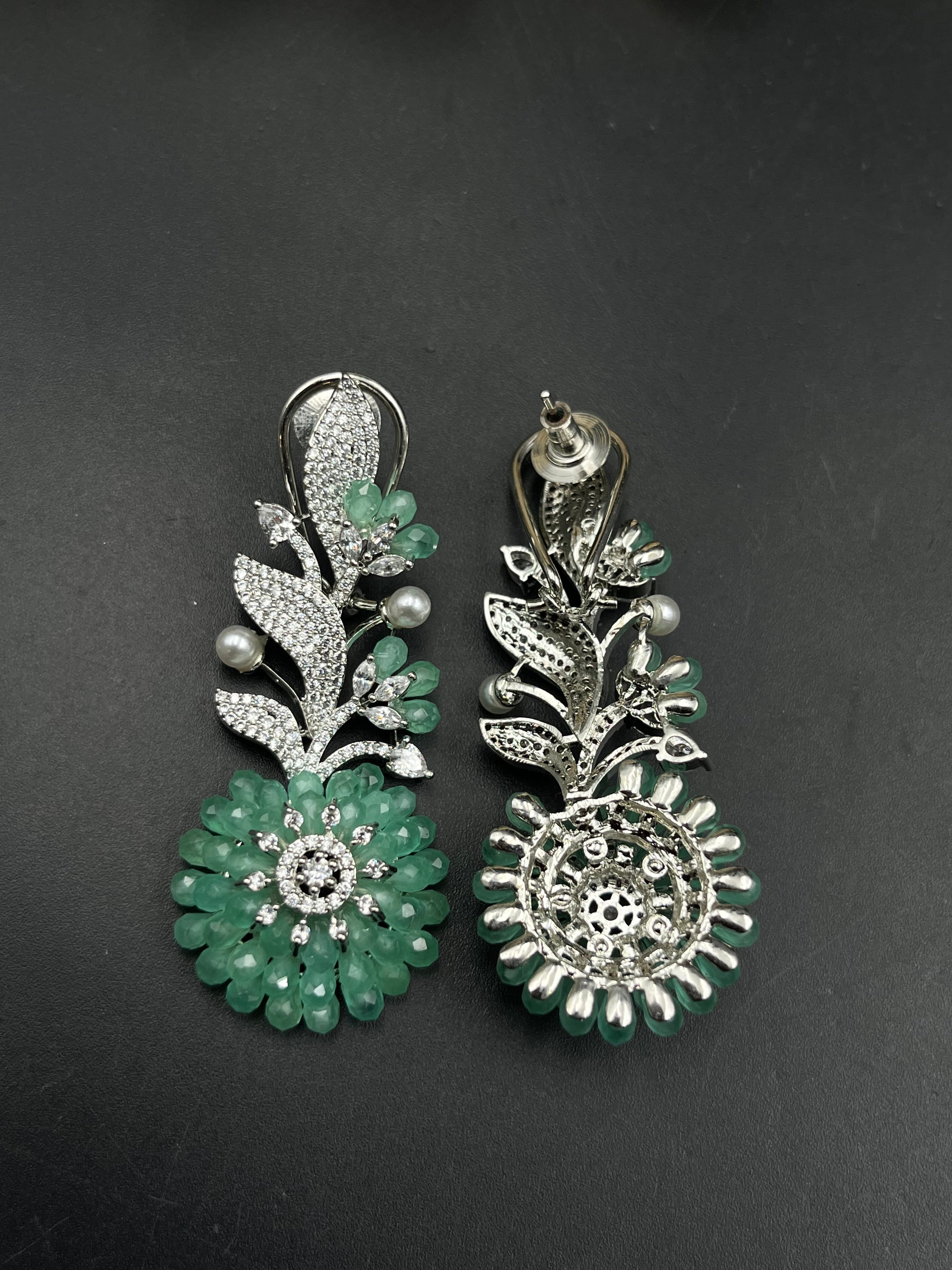 SUDA EARRING