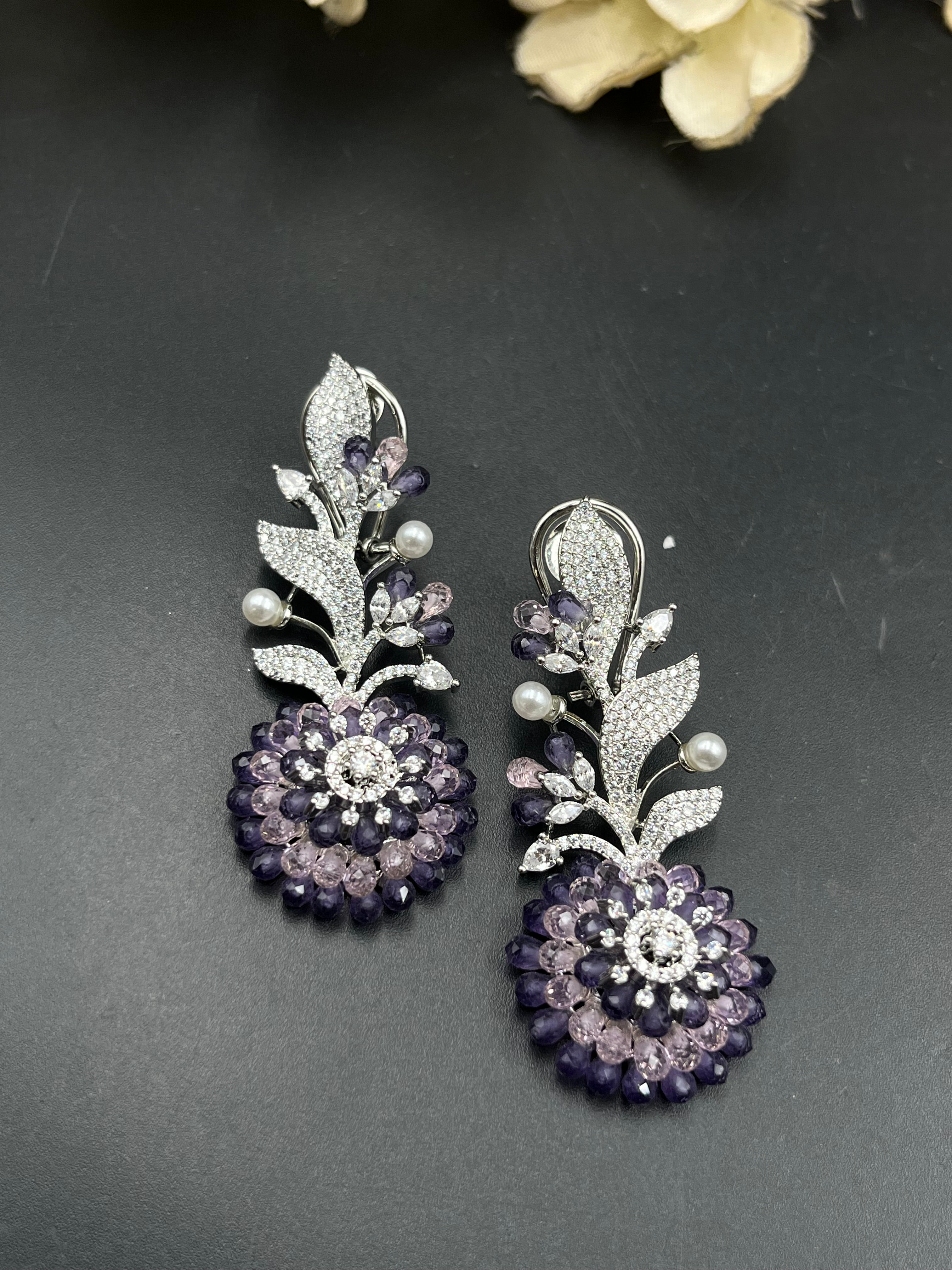 SUDA EARRING