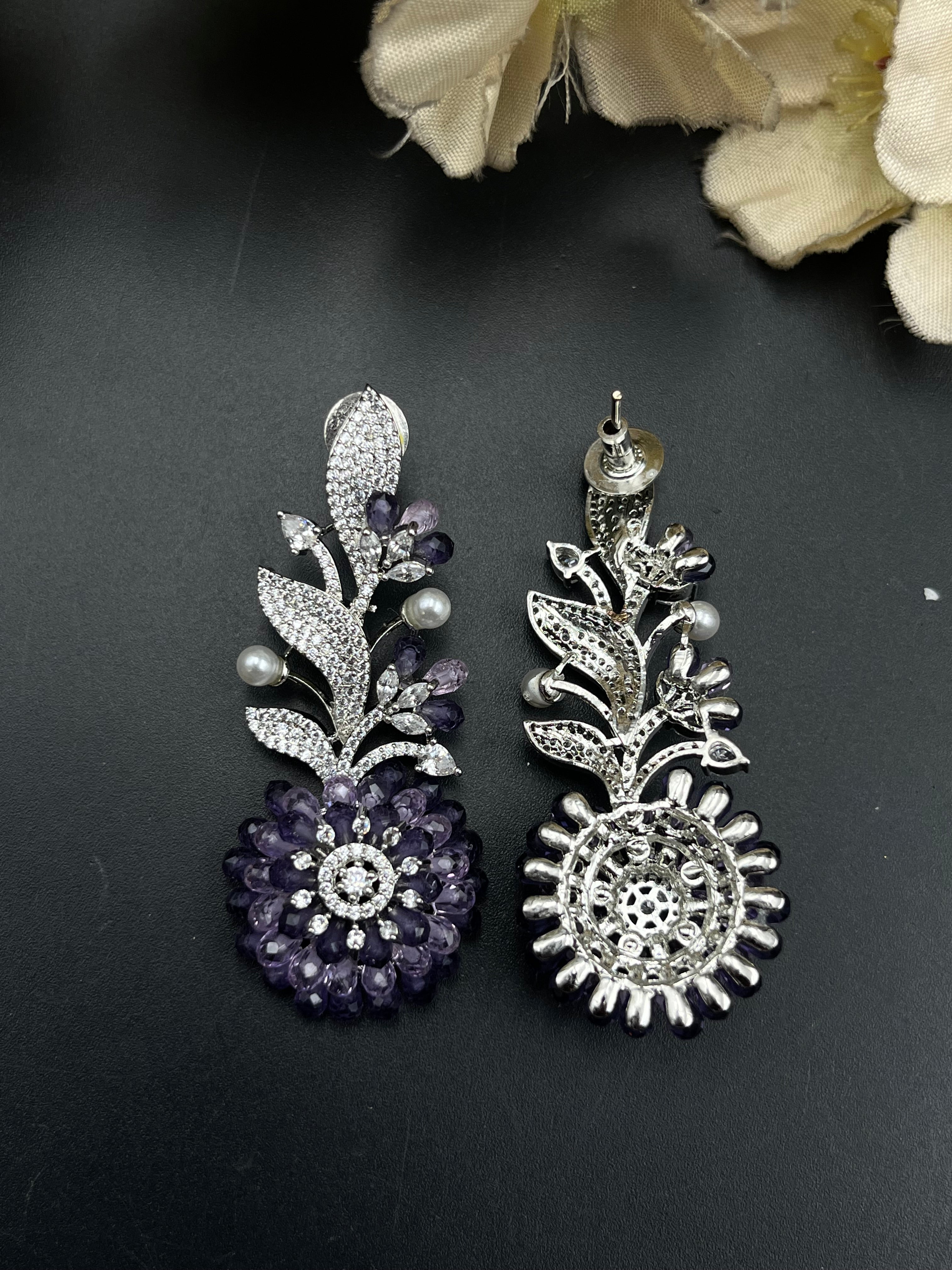 SUDA EARRING