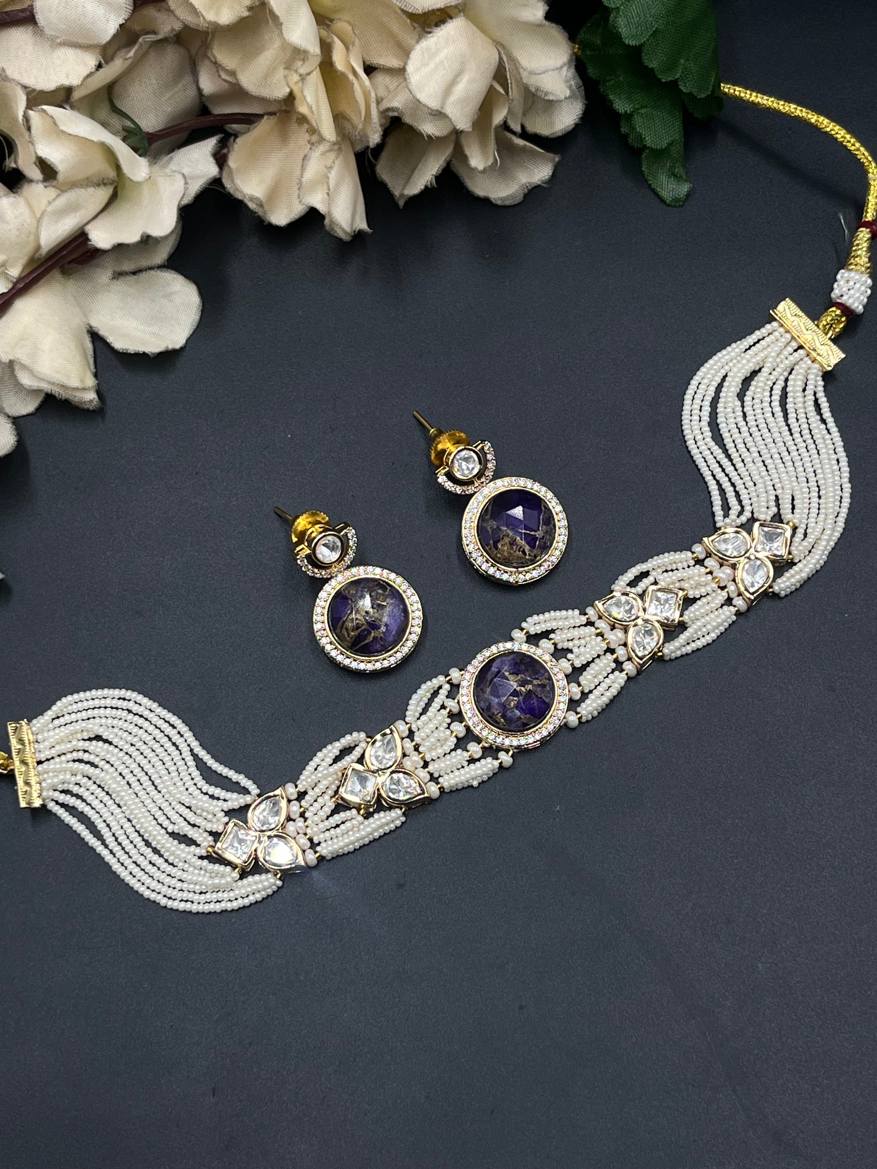 NARU NECKLACE