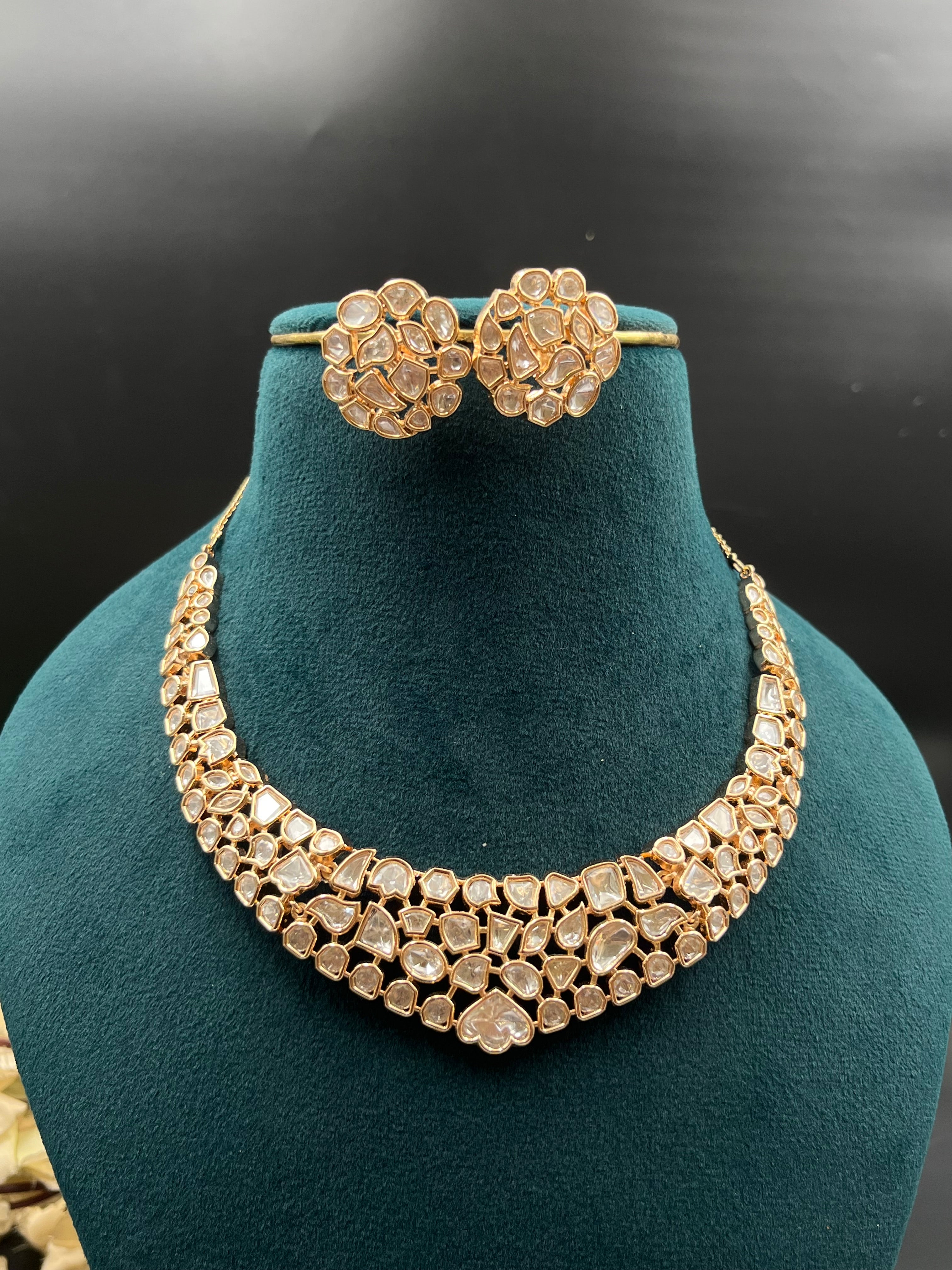 NISHU NECKLACE