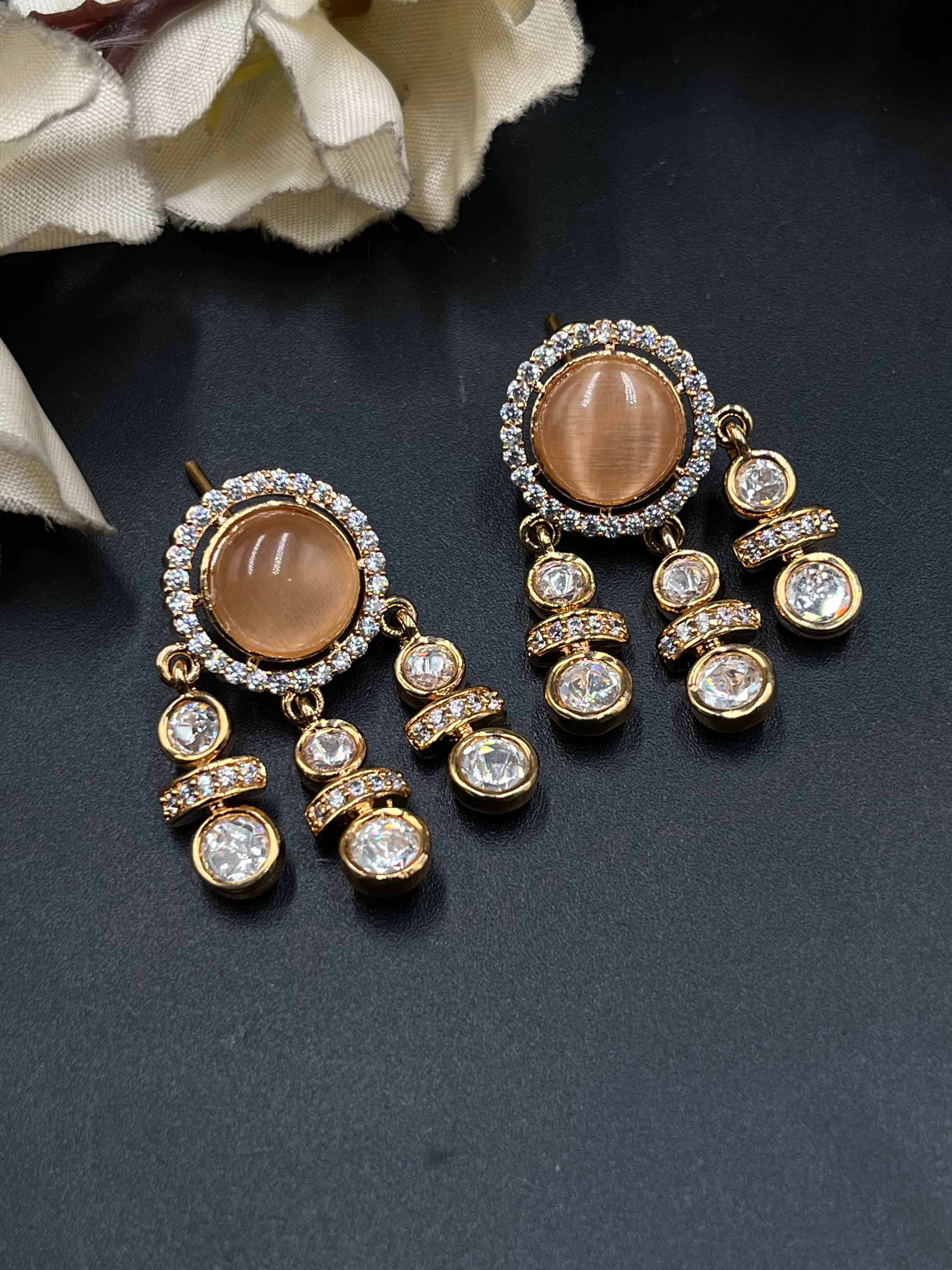 LATA NECKLACE
