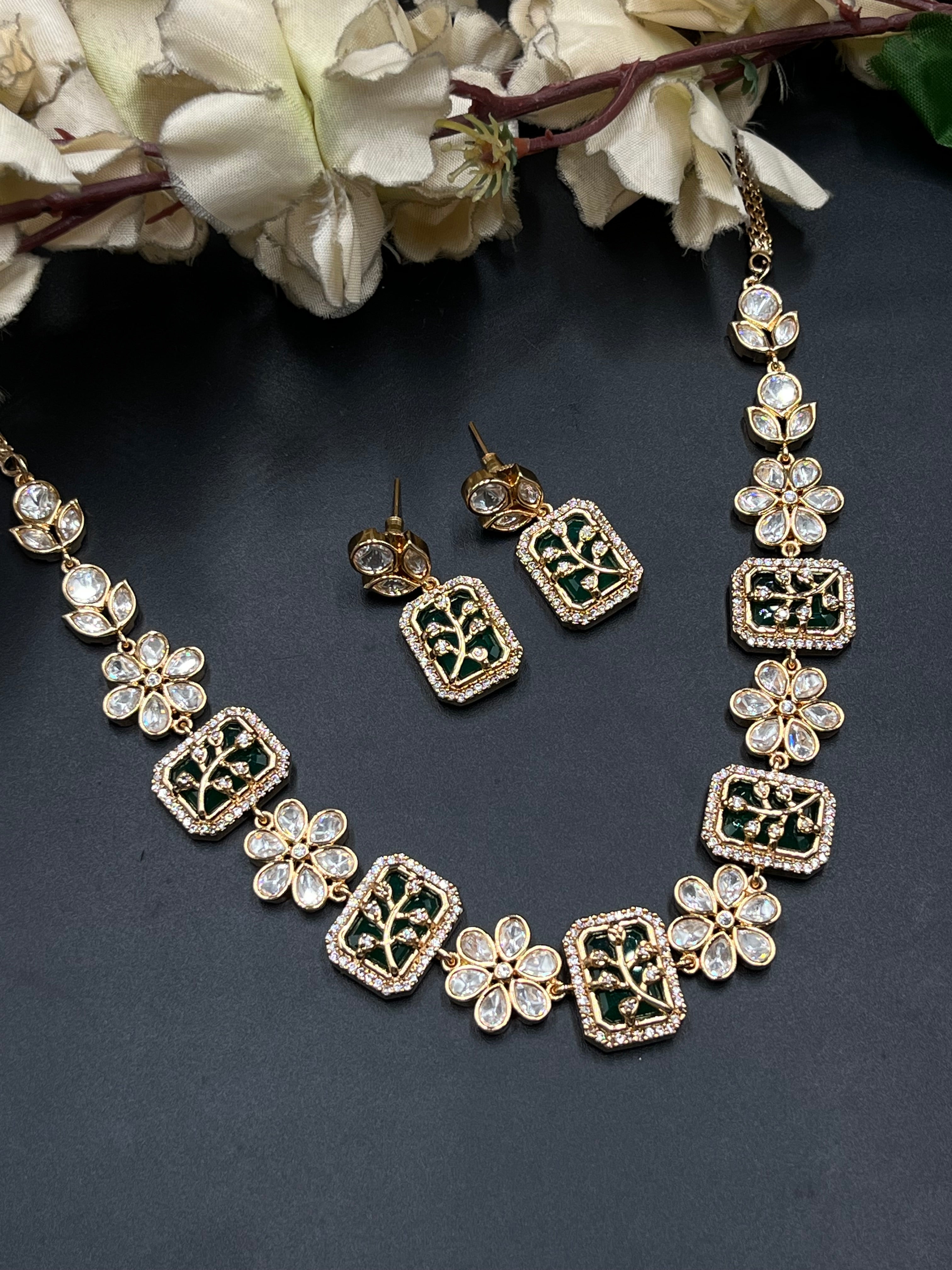 AMANI NECKLACE