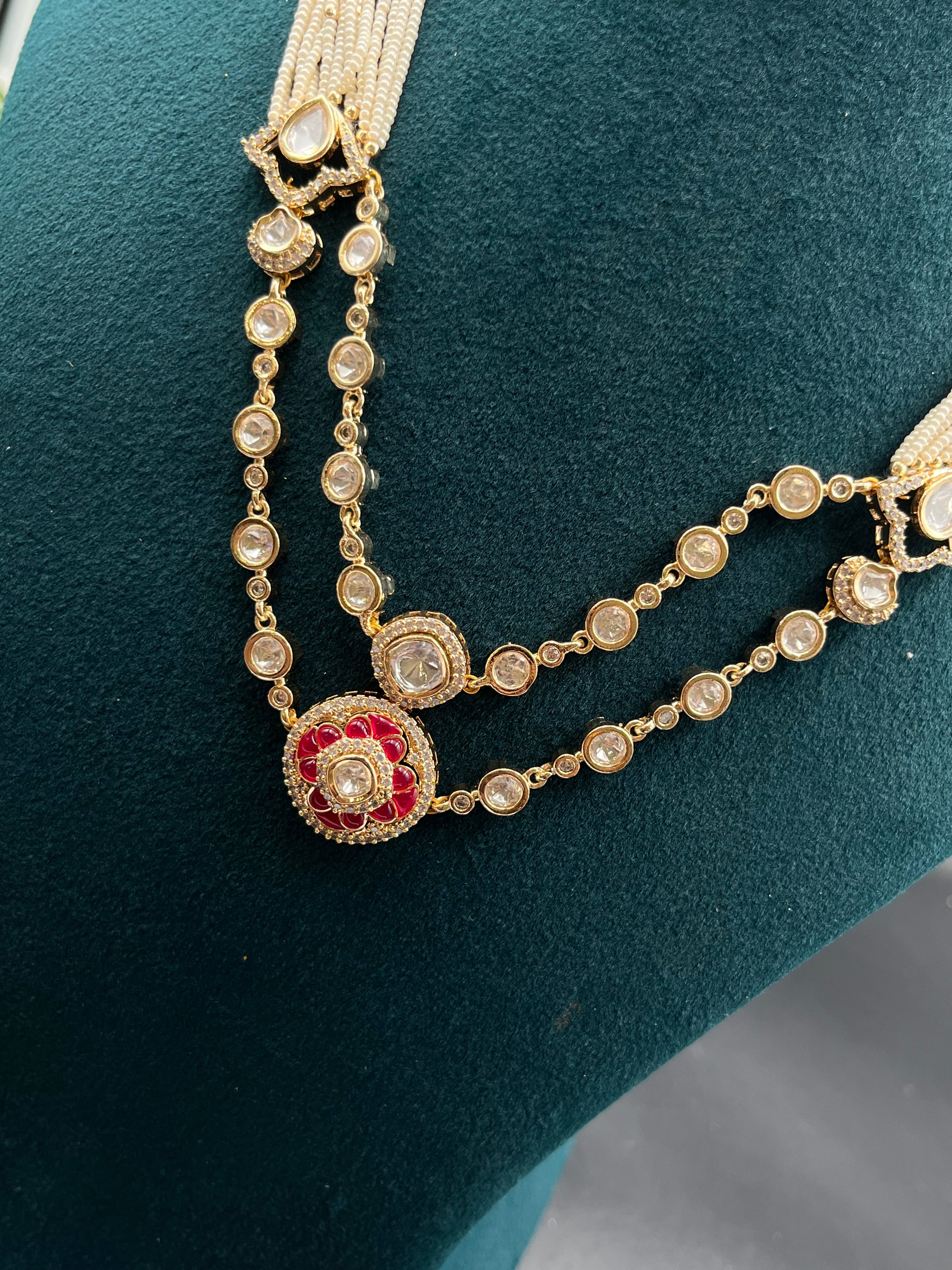 VENUU NECKLACE