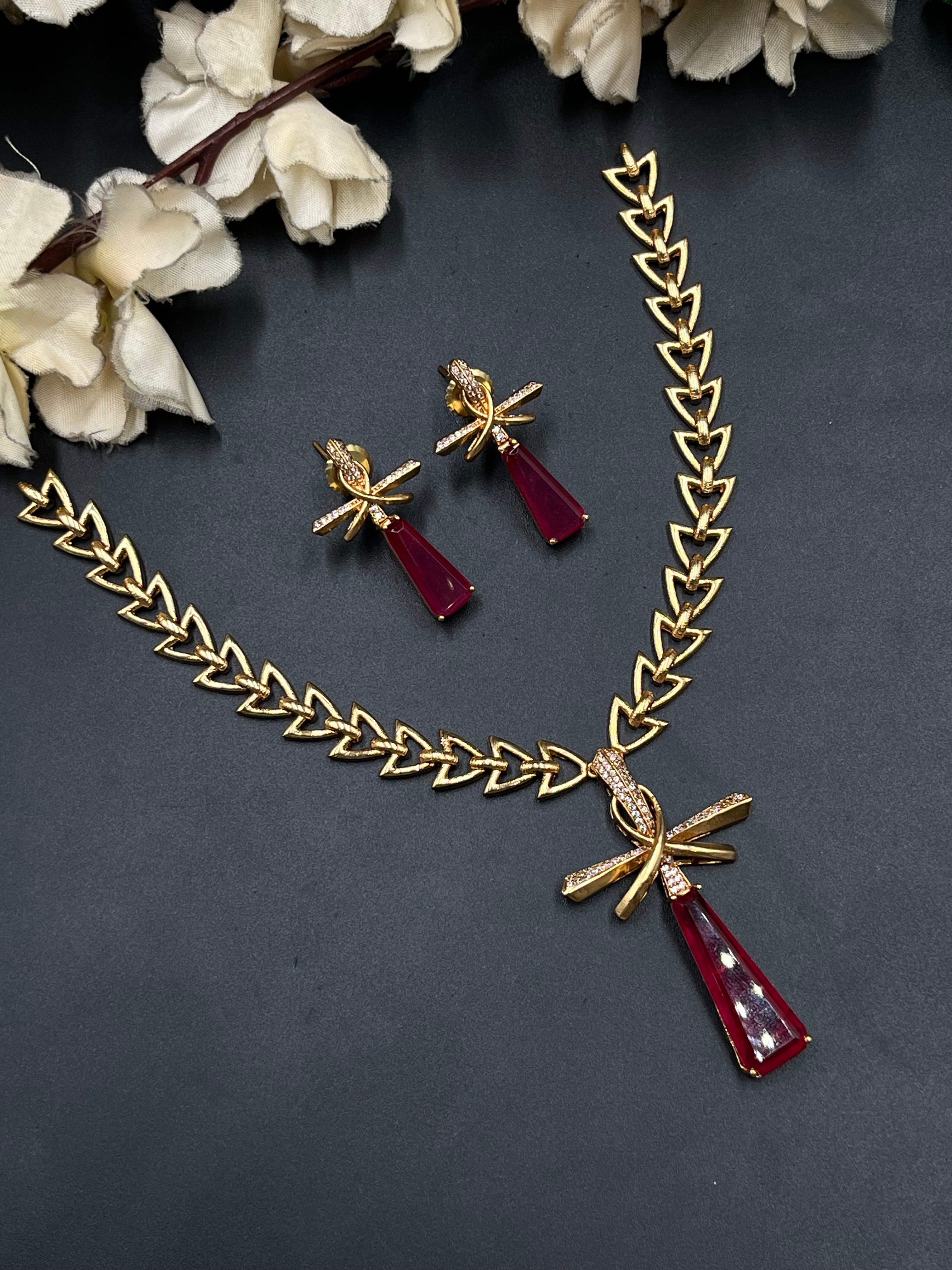 IQRA NECKLACE