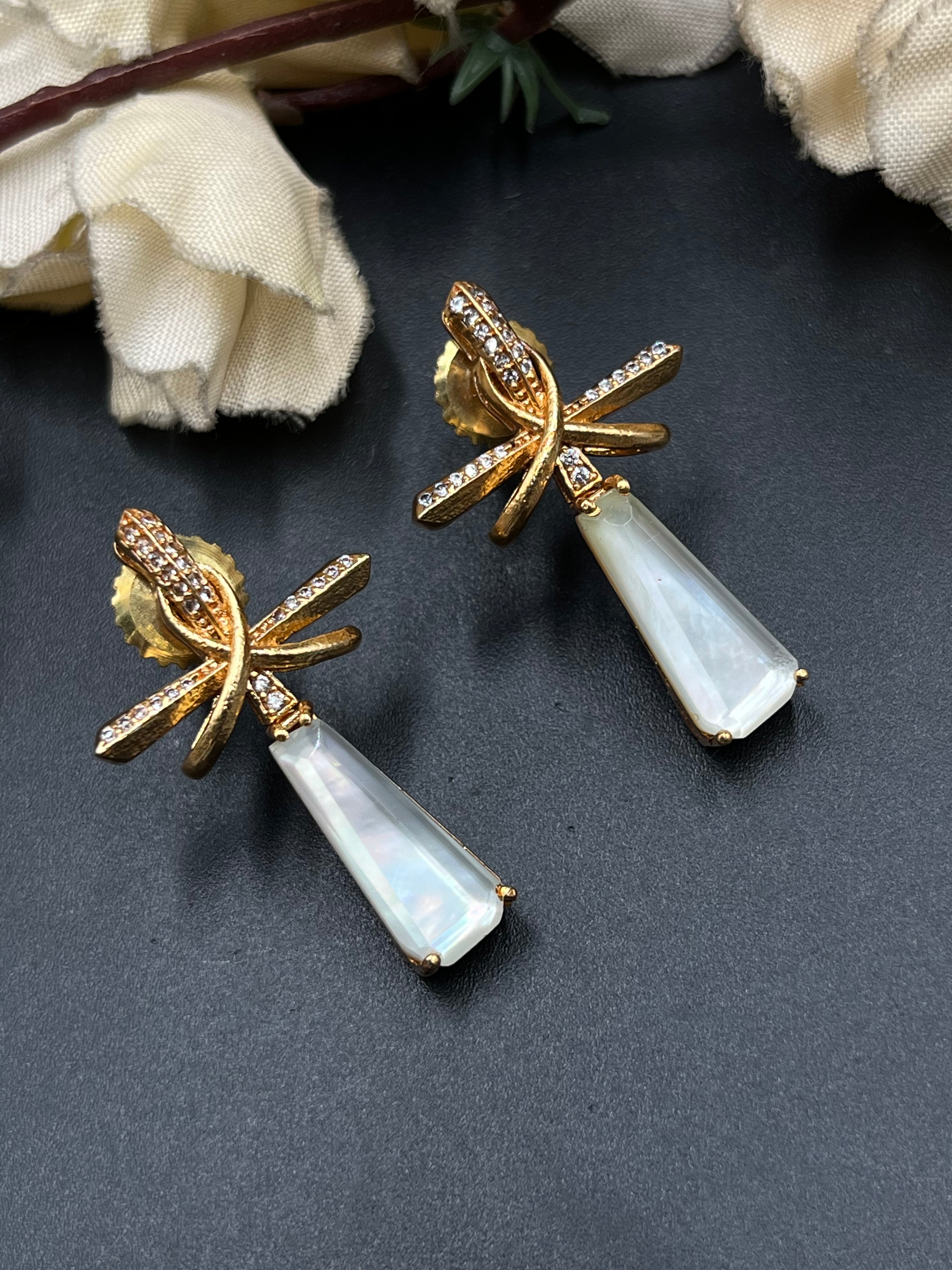IQRA NECKLACE